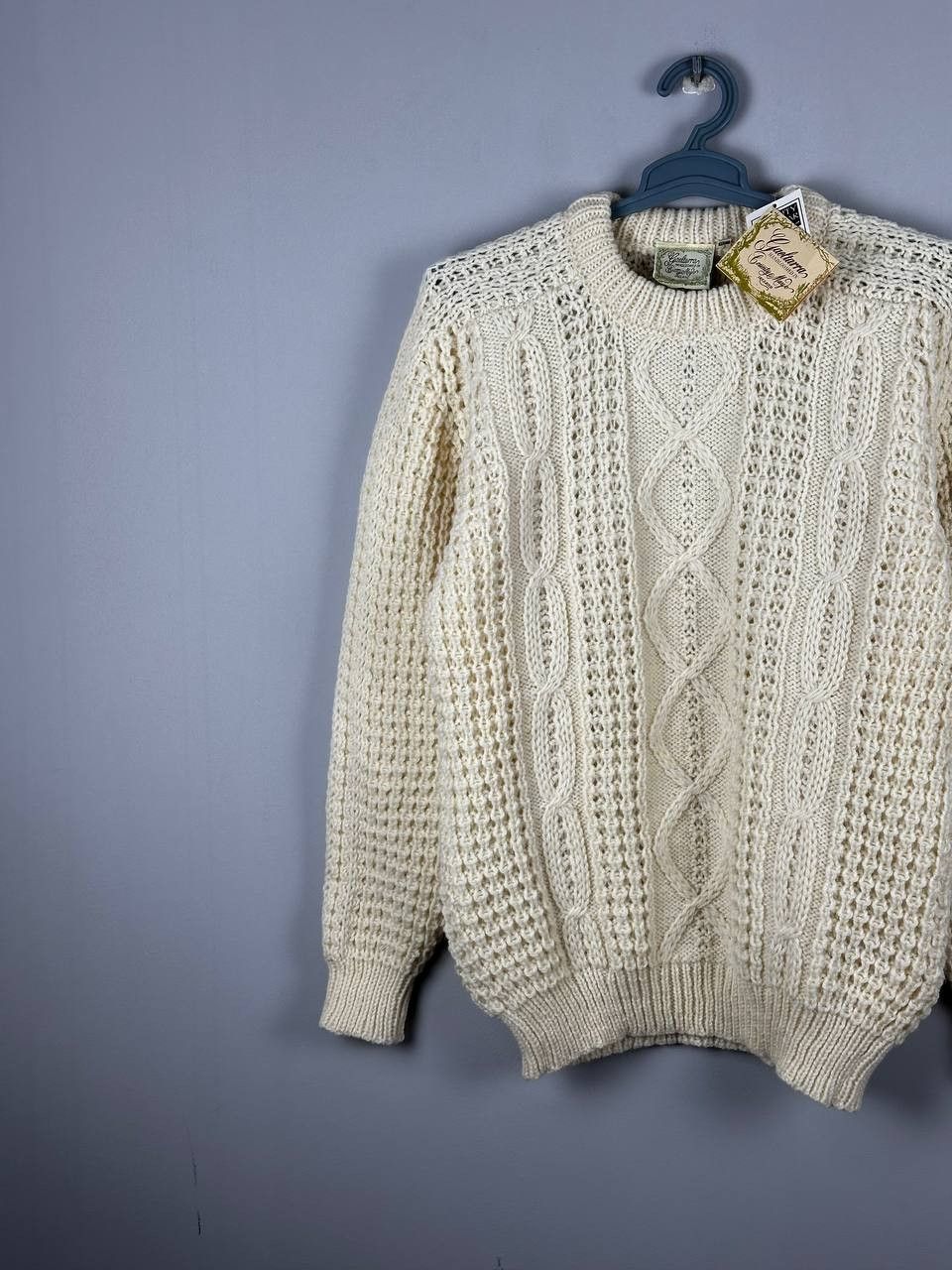Aran Isles Knitwear Gaeltarra Handloomed Aran Vintage Wool Knitted Sweater Size US L / EU 52-54 / 3 - 2 Thumbnail