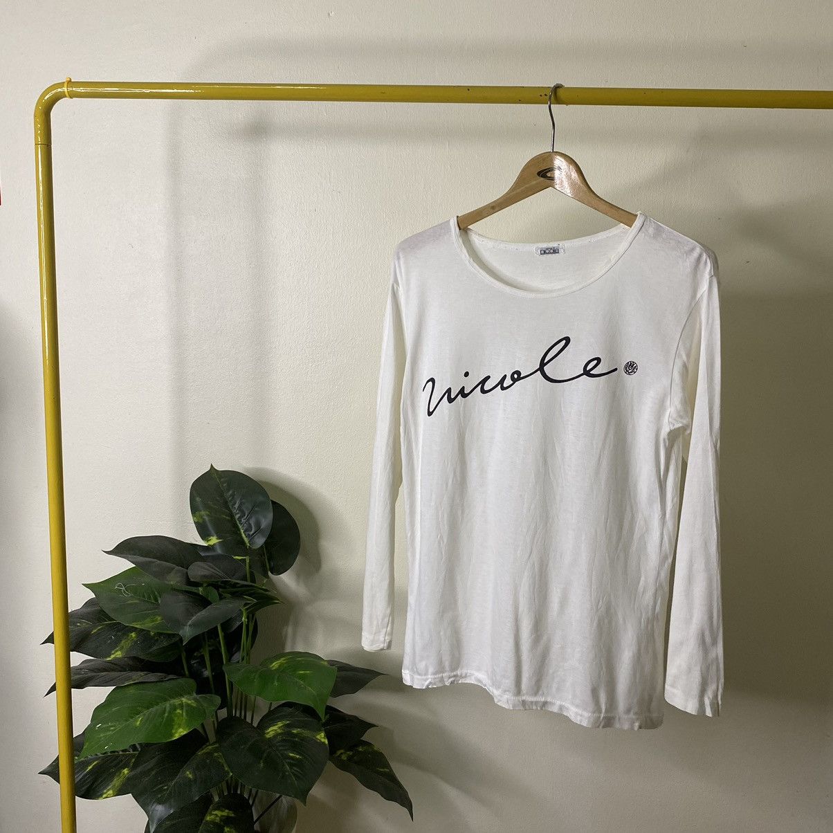 Nicole Club Nicole Boutique Script LS Tee Size US S / EU 44-46 / 1 - 1 Thumbnail