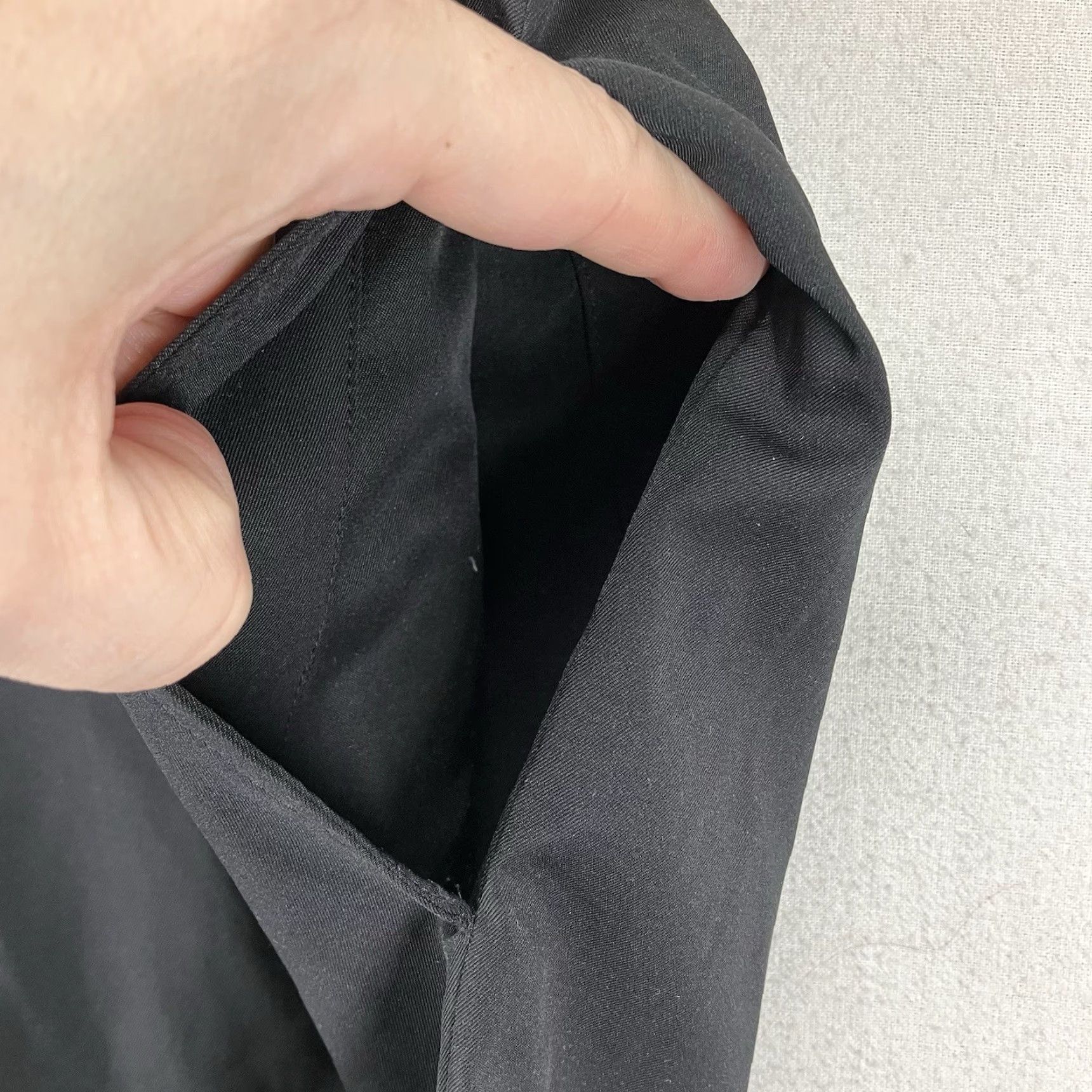 Vintage Slazenger Mens Flat Front Golf Shorts 36x10 Black Stretch Shorts Flat Front Golf Athletic Fit 36 Black Mens Size US 36 / EU 52 - 7 Thumbnail