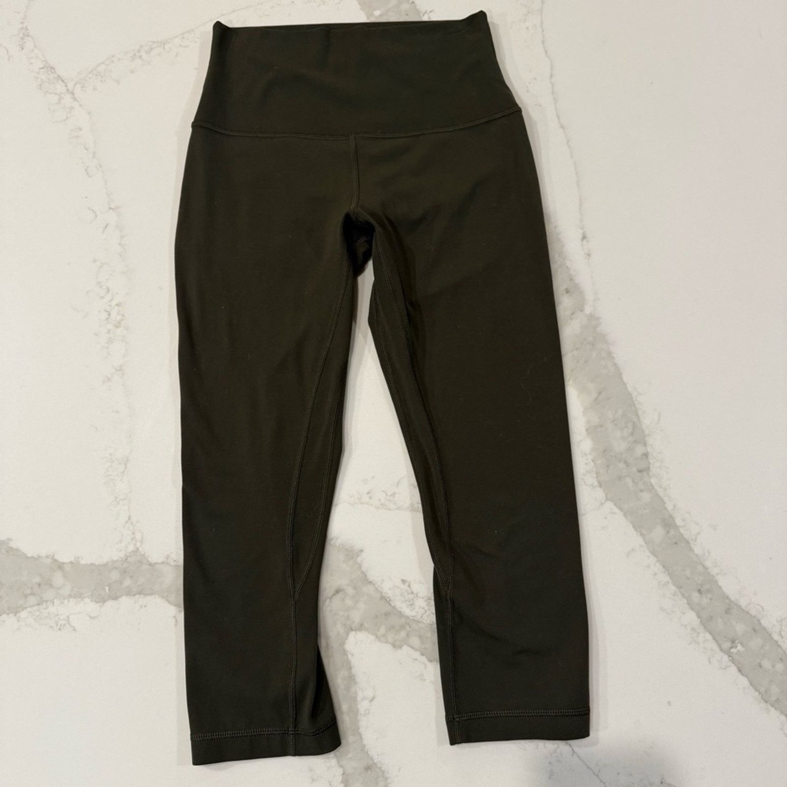 Lululemon Lululemon Align High Rise Crop Leggings Women’s 2 Olive Size 26" / US 2 / IT 38 - 6 Thumbnail