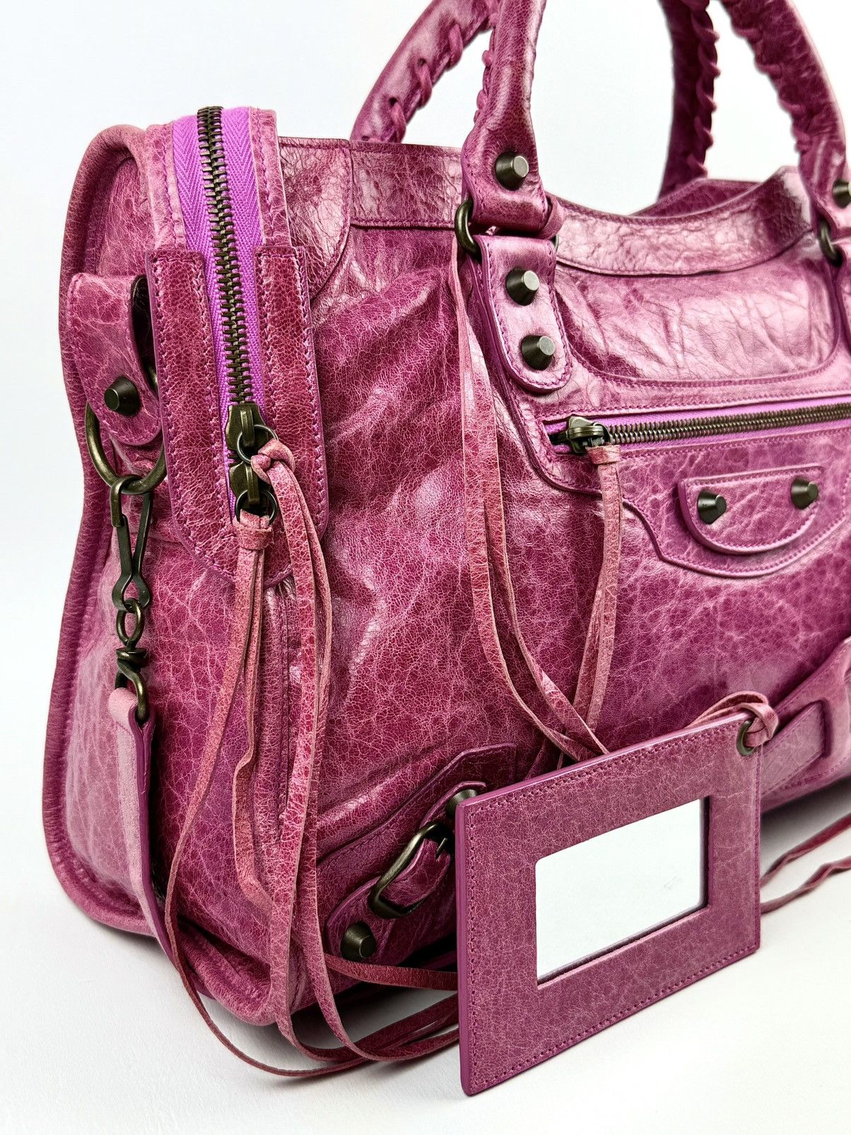 Balenciaga Balenciaga - Classic - Distressed - Metallic Pink - Le City Size ONE SIZE - 5 Thumbnail