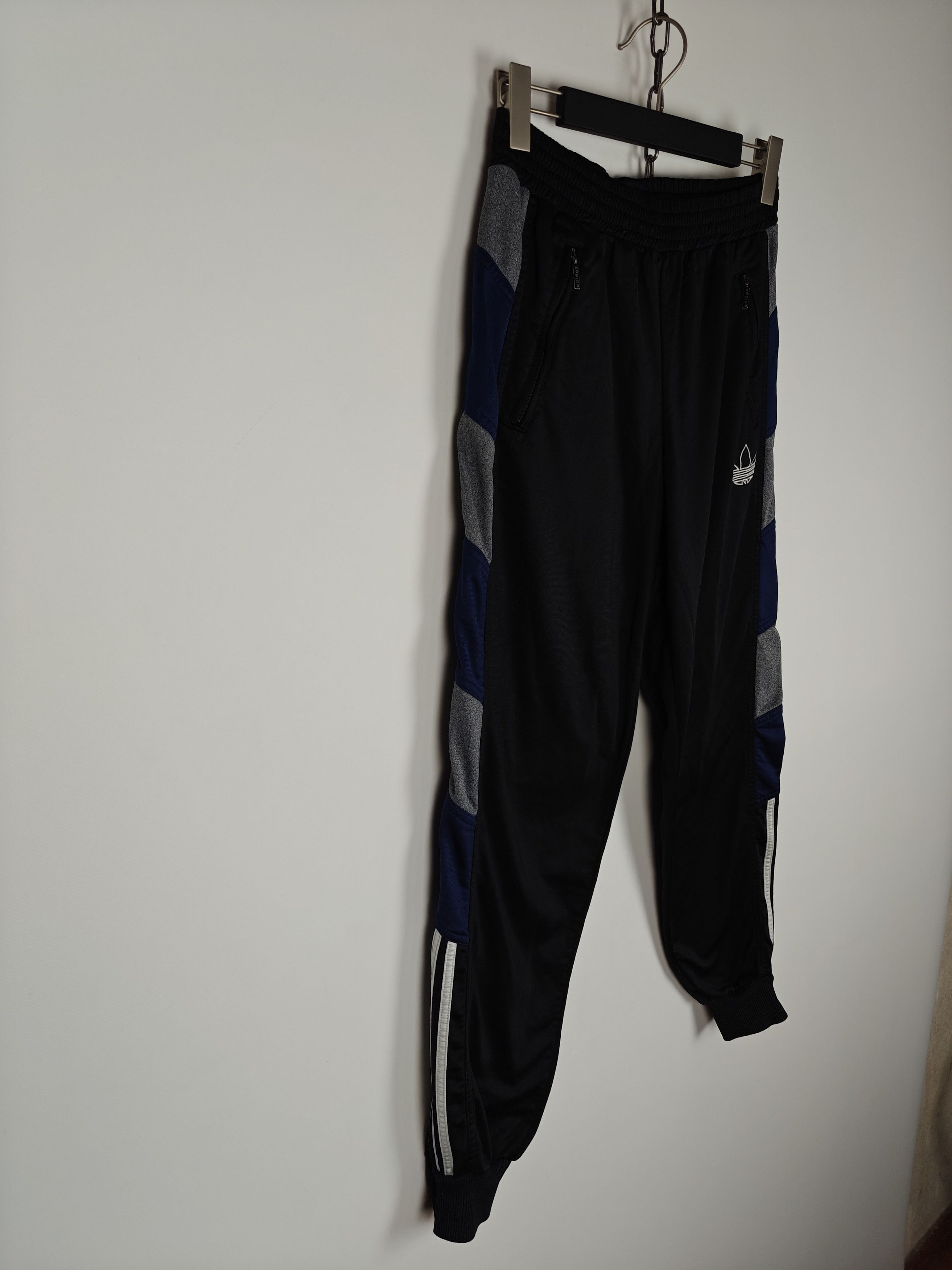 Adidas VTG Adidas Track Pants D4 Casual Trousers Black size S Size US 31 - 5 Thumbnail