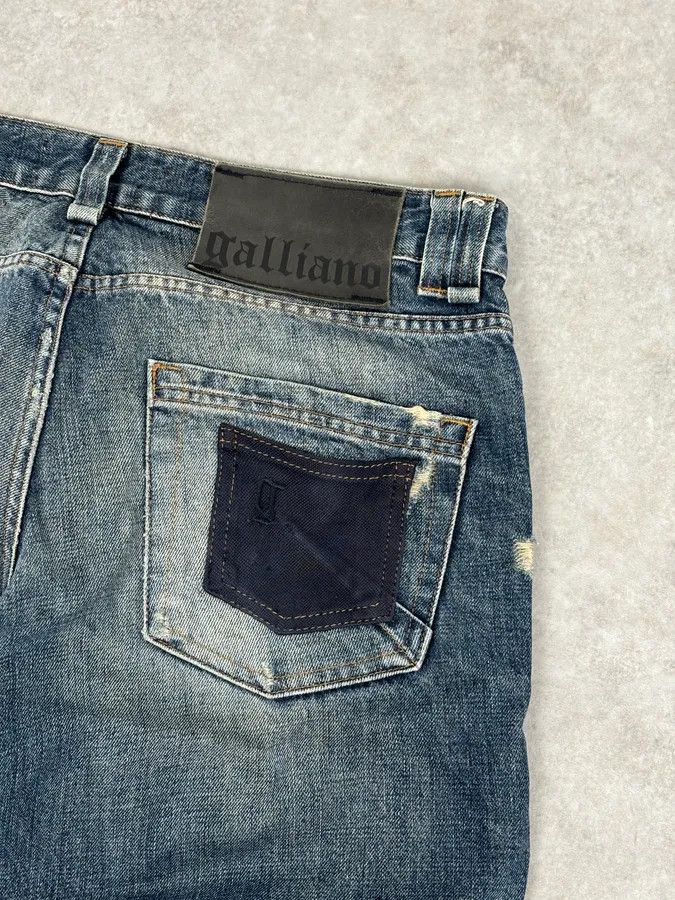 John Galliano AW2011 John Galliano Blue Distressed Denim Jeans Size US 31 - 8 Thumbnail