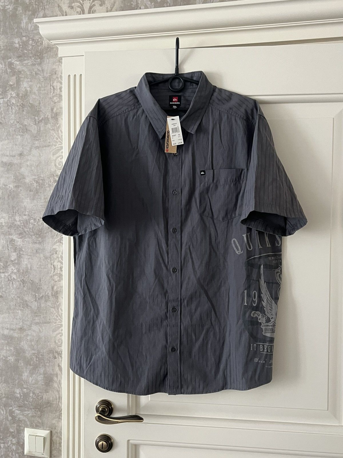 Quiksilver Vintage Quiksilver Surf Shirt Size XL Size US XL / EU 56 / 4 - 1 Thumbnail