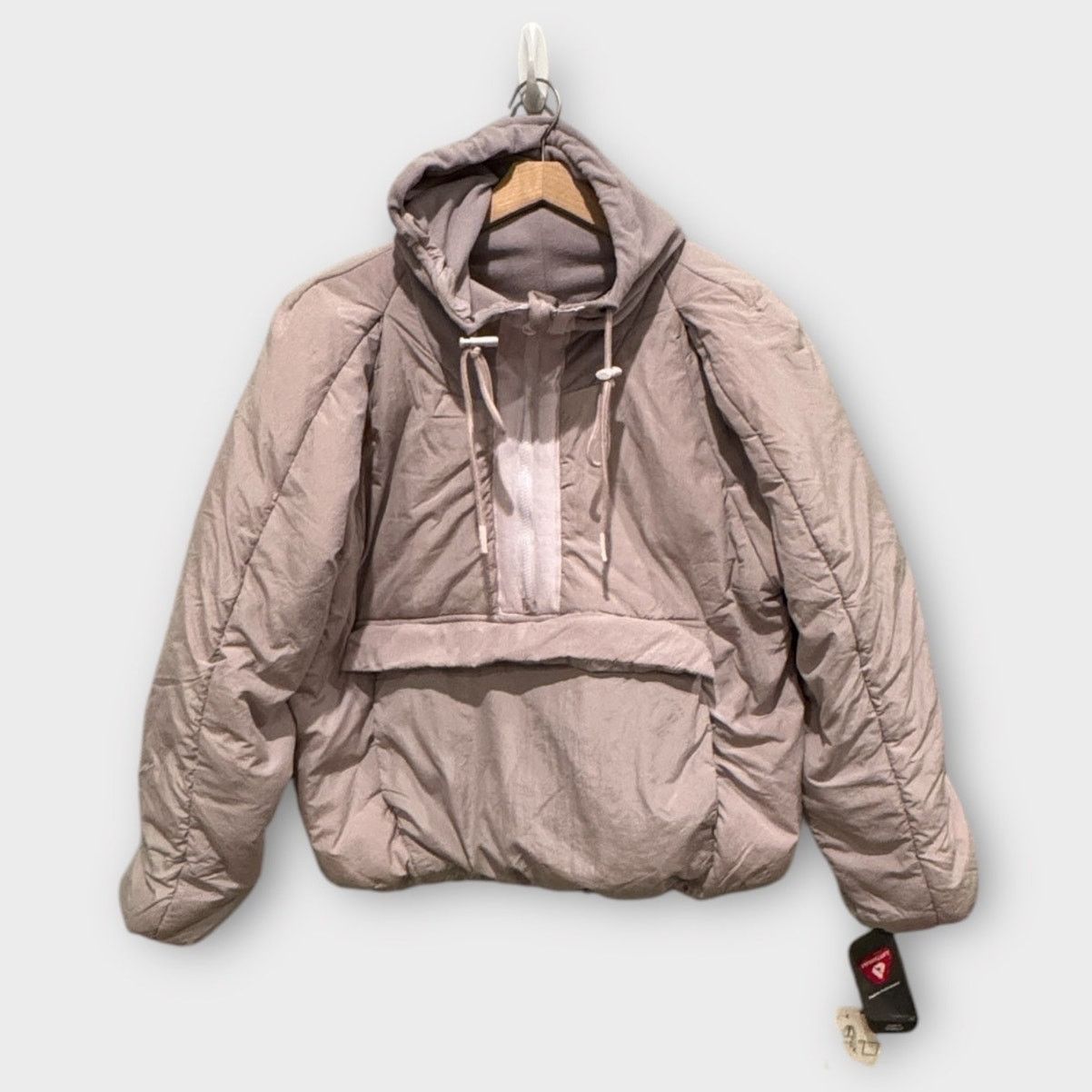 Free People NWT Free People In A Pillow Packable Puffer Pullover Size L Size L / US 10 / IT 46 - 8 Thumbnail