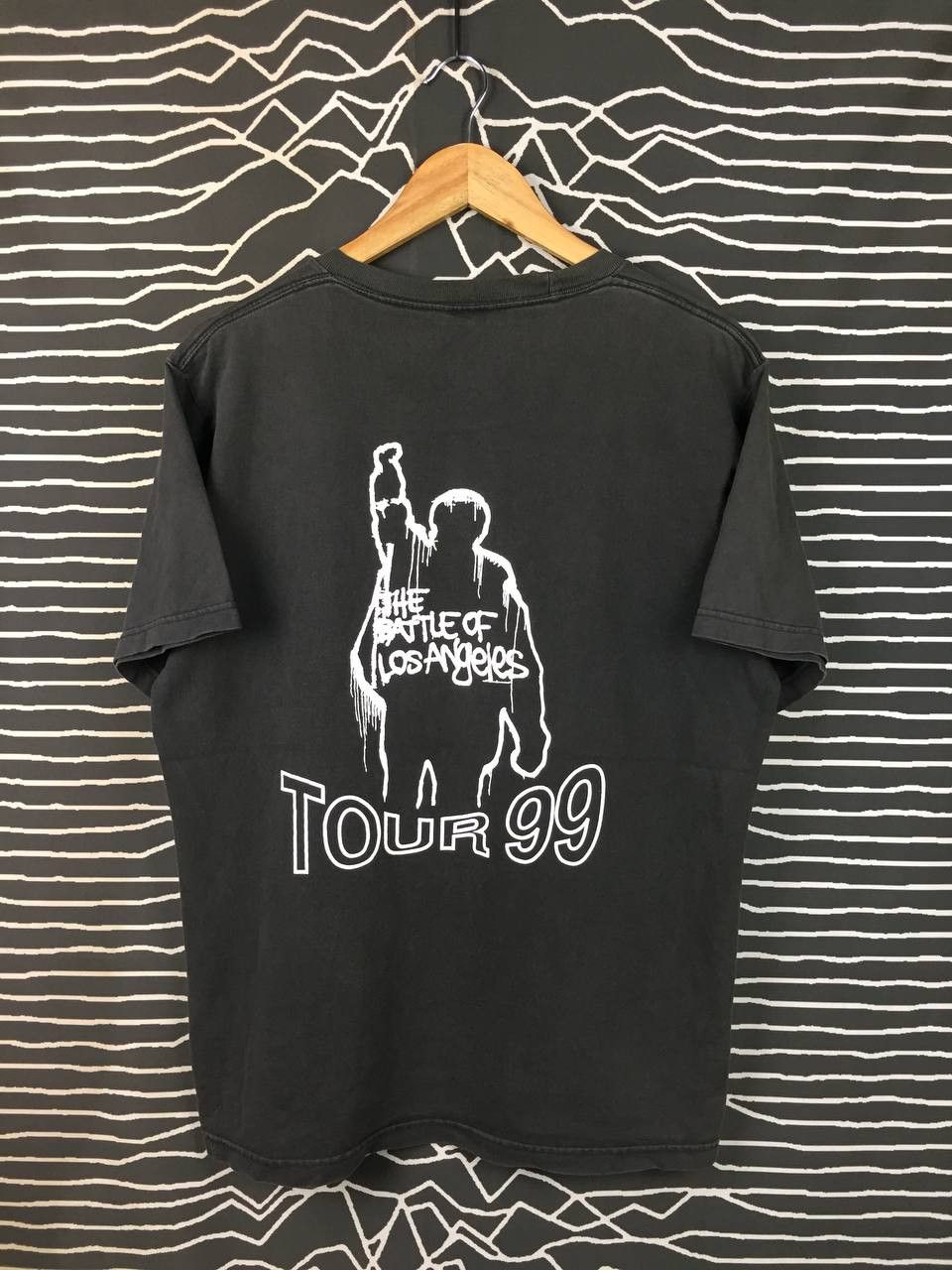 Band Tees Vtg Rage Against The Machine Battle of Los Angeles Tour Tee Size US L / EU 52-54 / 3 - 7 Thumbnail