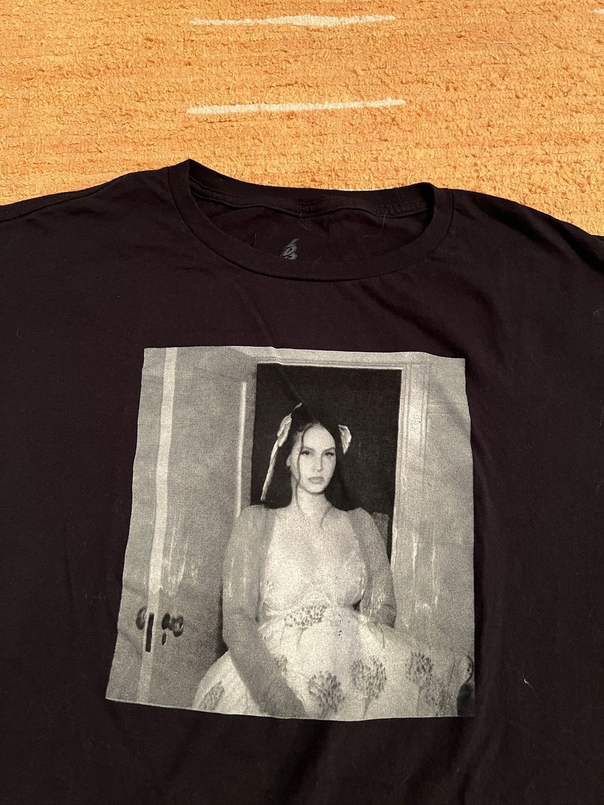 Band Tees Lana Del Rey - Tunnel Under Ocean Blvd 2023 album tshirt Size US XL / EU 56 / 4 - 1 Thumbnail