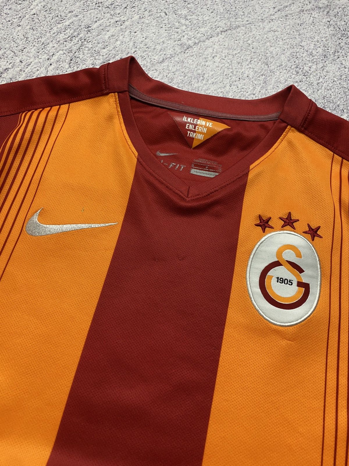 Nike Nike Galatasaray 2014-15 Home Longsleeve Soccer Jersey Size US S / EU 44-46 / 1 - 12 Thumbnail