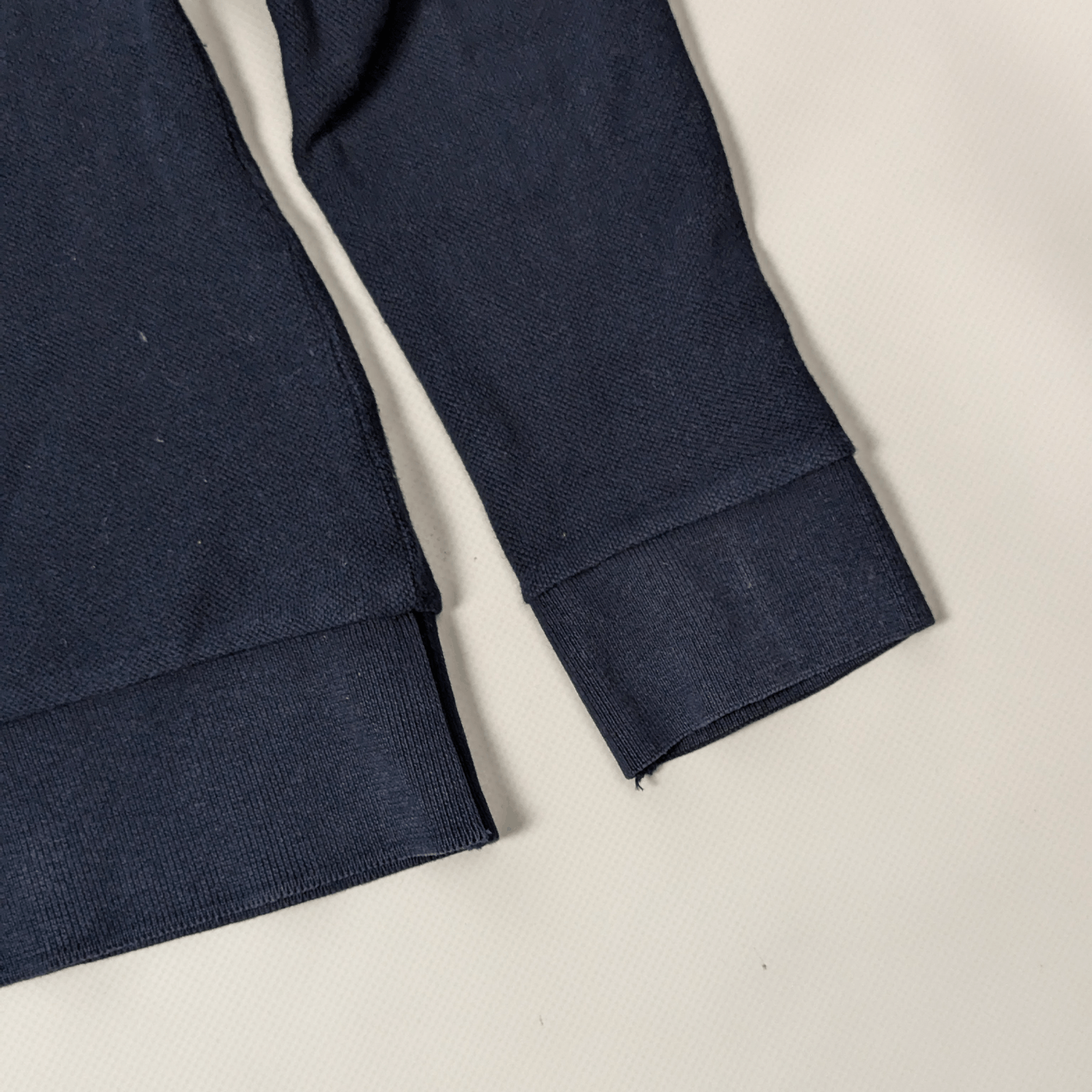 Salvatore Ferragamo Salvatore Ferragamo Vintage Luxury Navy Blue Polo Shirt Size S / US 4 / IT 40 - 14 Thumbnail