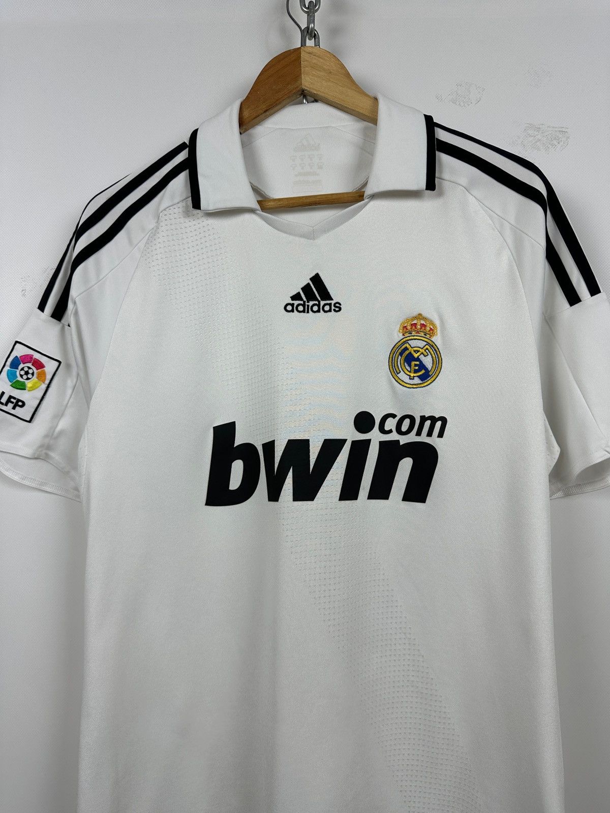 Adidas 2008/09 Adidas FC Real Madrid Vintage Home Soccer Jersey Kit Size US M / EU 48-50 / 2 - 3 Thumbnail