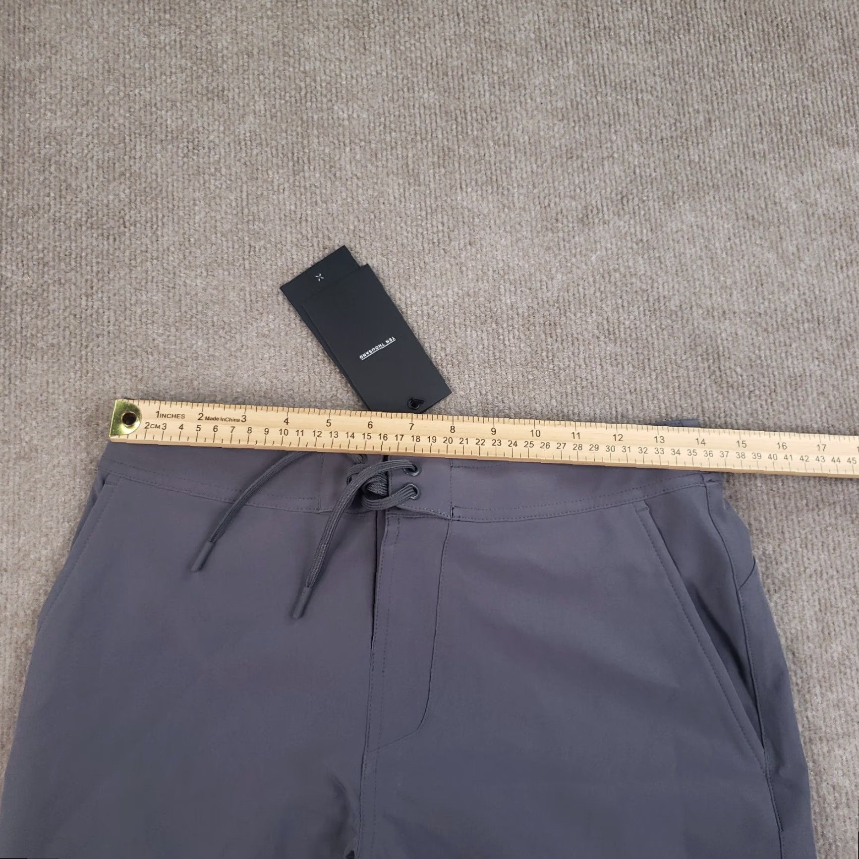 Ten Thousand Ten Thousand Foundation Shorts Mens Small Gray 7 in Inseam Pocket Stretch Athletic Short Size US 29 - 2 Thumbnail