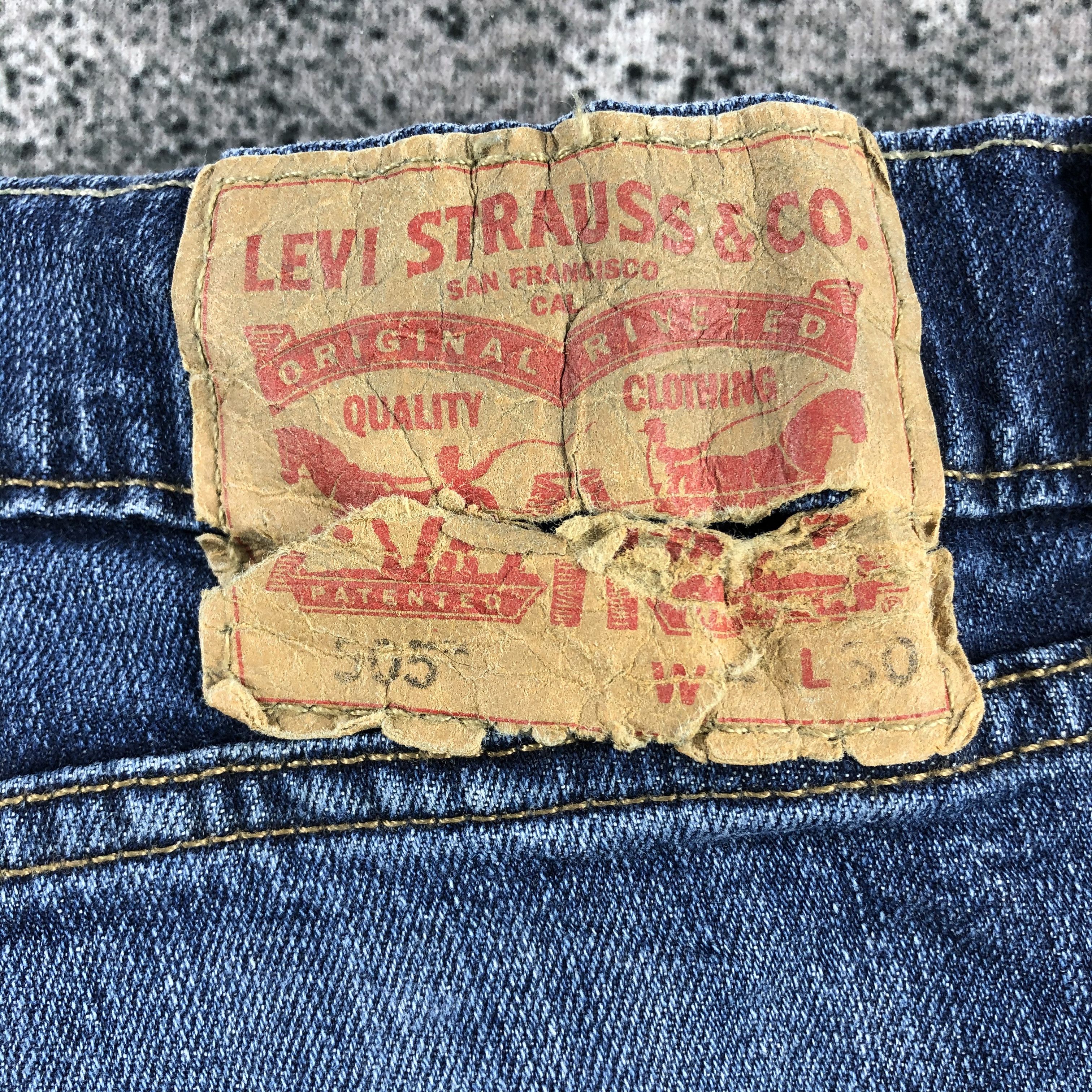 Levi's Vintage Levis 505 Jeans Distress Faded Blue Denim KJ980 Size US 34 / EU 50 - 5 Thumbnail