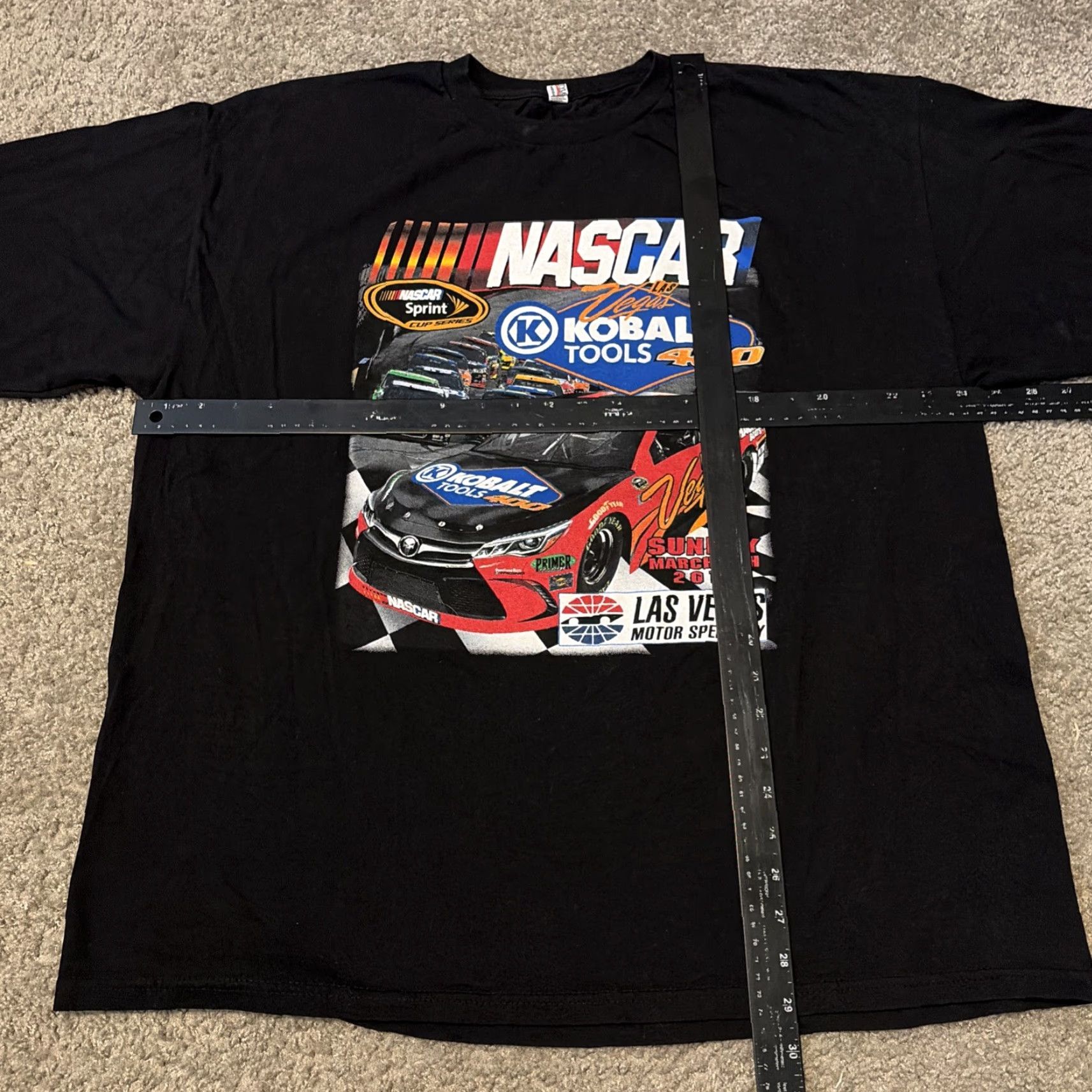 NASCAR NASCAR Las Vegas Motor Speedway 2016 Kobalt Tools 400 Black Racing T-Shirt XL Size US XL / EU 56 / 4 - 5 Thumbnail