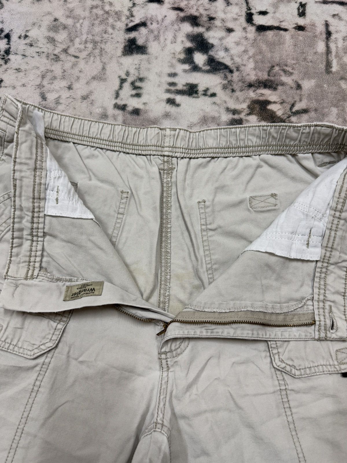 Wrangler Vintage Wrangler Real Comfortable Khakis Short pants Size US 36 / EU 52 - 8 Thumbnail