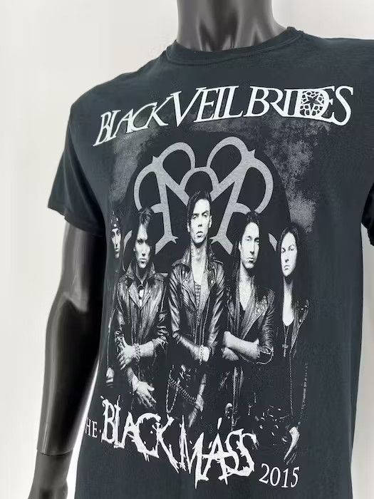 Band Tees Black Veil Brides Tour 2015 T-Shirts Vintage Big Logo Size M Size US M / EU 48-50 / 2 - 7 Thumbnail