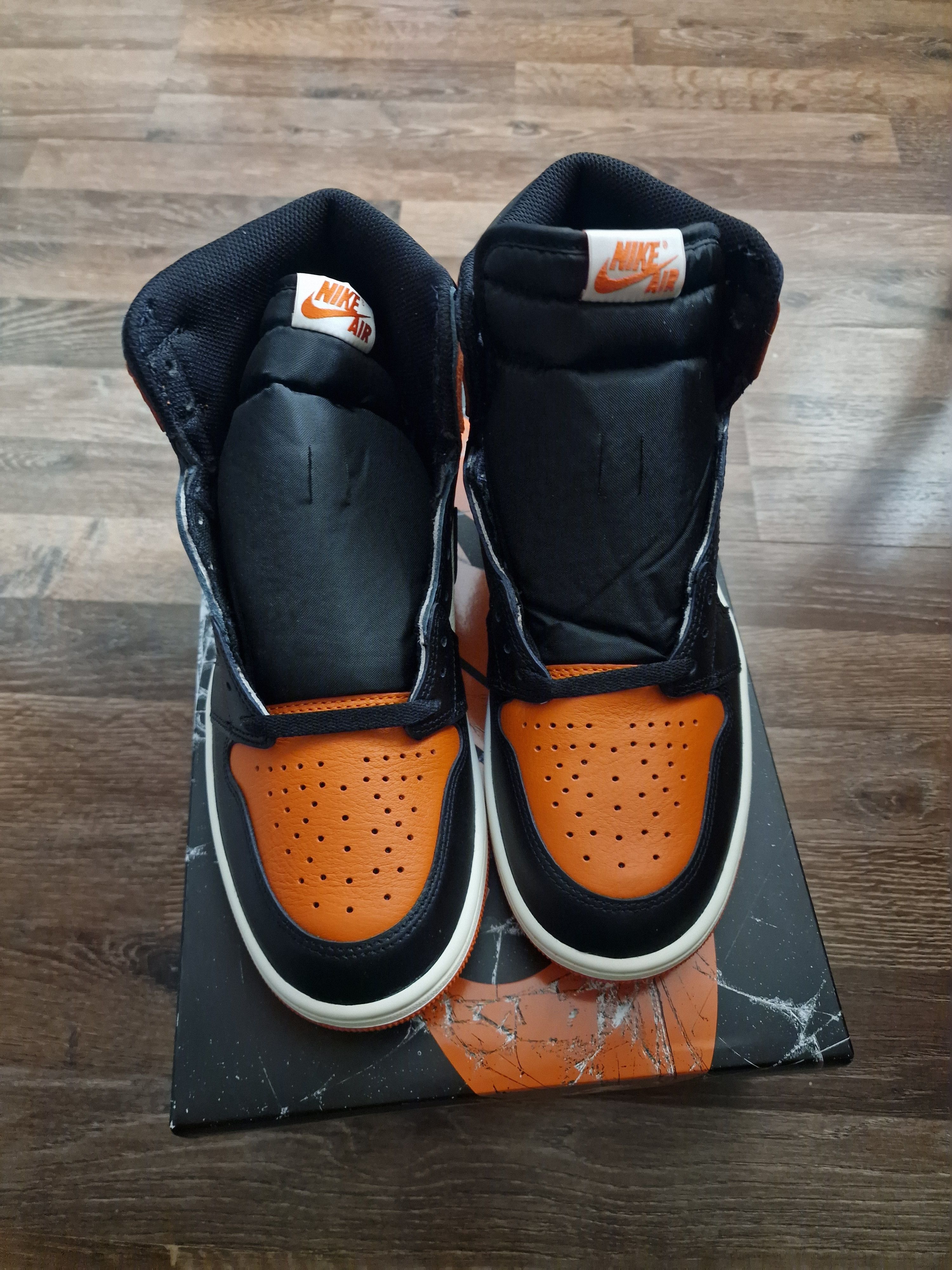 Jordan Brand Air Jordan 1 High OG Shattered Backboard 2025 Size US 9.5 / EU 42-43 - 10 Thumbnail