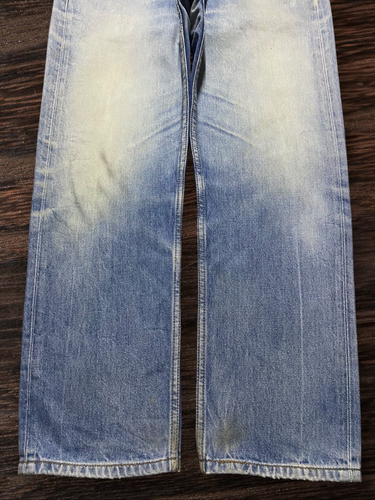 Levi's Vintage Levis 501 Faded Wash Distressed Loose Jeans Size US 32 / EU 48 - 5 Thumbnail
