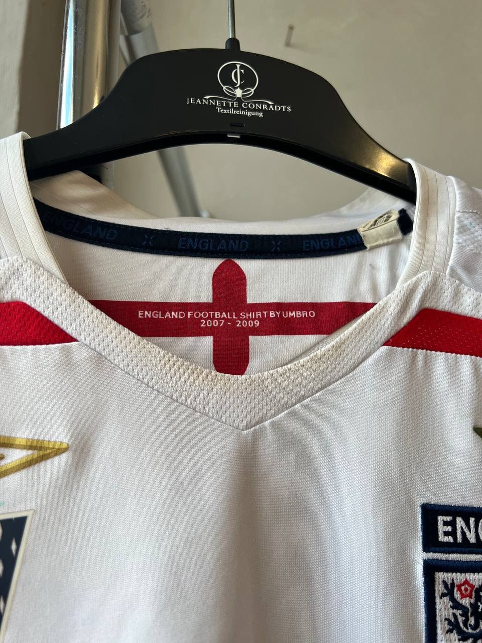 Umbro 2007/09 ENGLAND TEAM #7 WALCOTT SOCCER JERSEY FOOTBALL SHIRT Size US M / EU 48-50 / 2 - 6 Thumbnail