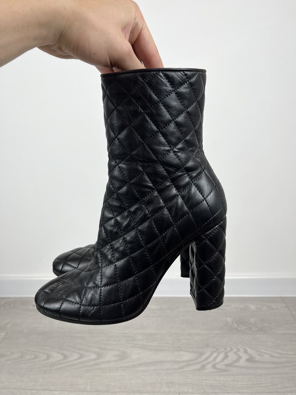 Gianvito Rossi Gianvito Rossi Black Leather Quilted Zip Heel Boots Size US 8 / IT 38 - 6 Thumbnail