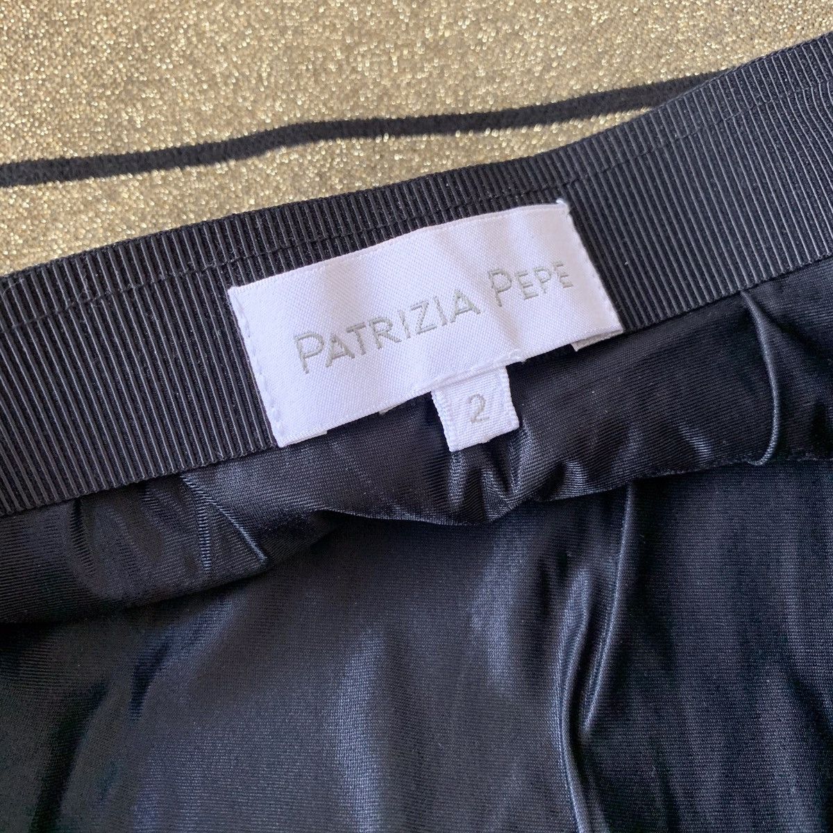 Patrizia Pepe Glitter skirt with peplum belt Italy barbiecore Y2K Size 26" / US 2 / IT 38 - 8 Thumbnail