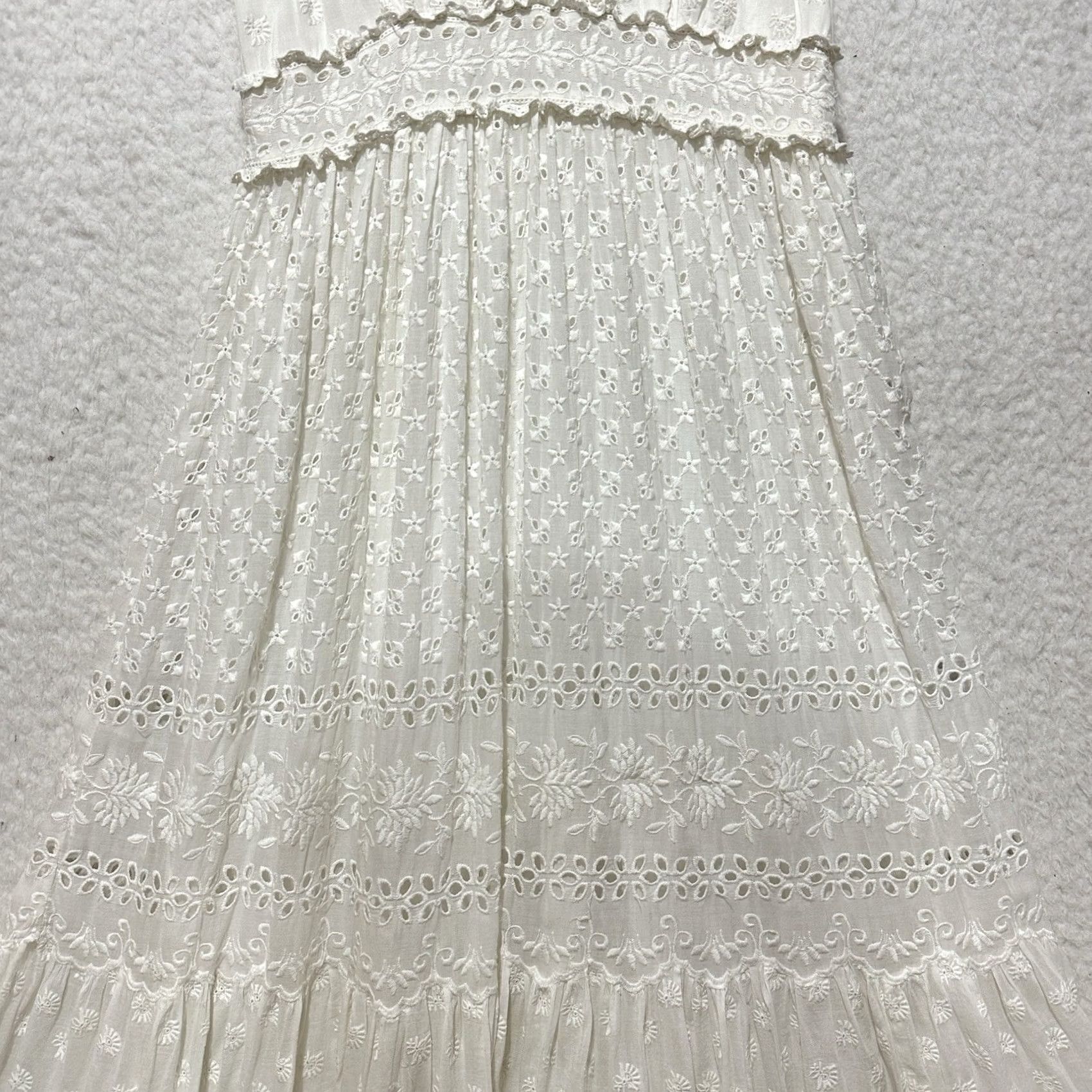 Ulla Johnson Ulla Johnson Marjorie Eyelet Ruffle White Cotton Dress Size 6 Blanc Lace Cotton Size M / US 6-8 / IT 42-44 - 7 Thumbnail