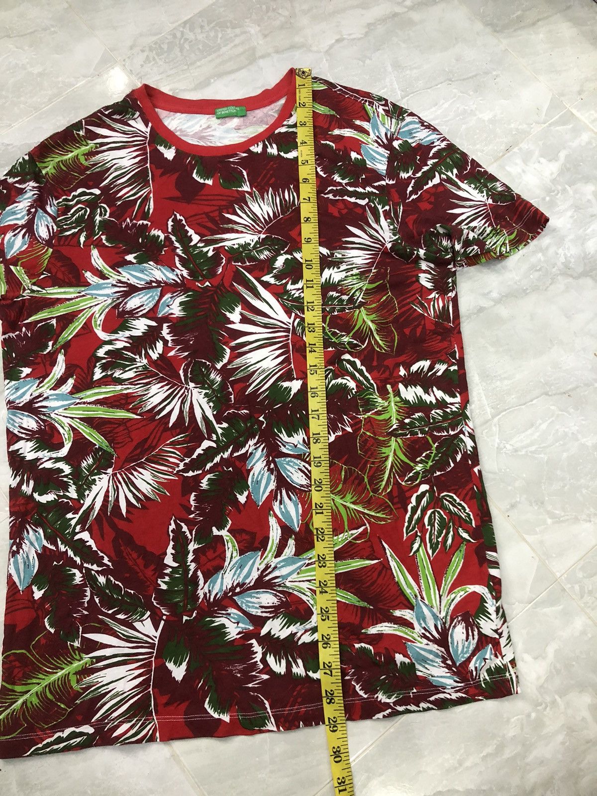 Benetton Benetton Floral Jungle Tee – Made in Egypt – Size M Size US M / EU 48-50 / 2 - 15 Thumbnail