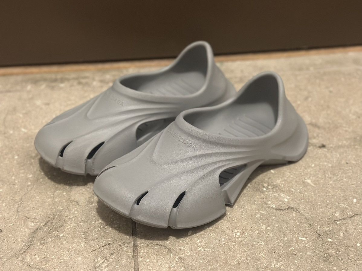 Mold Closed Balenciaga | Grailed