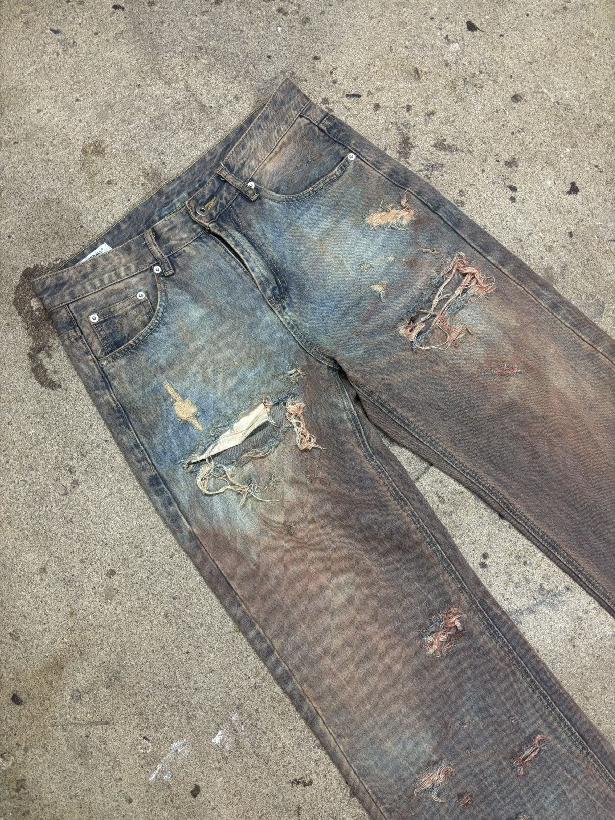 Carhartt Trashed wide leg denim Size US 30 / EU 46 - 2 Thumbnail