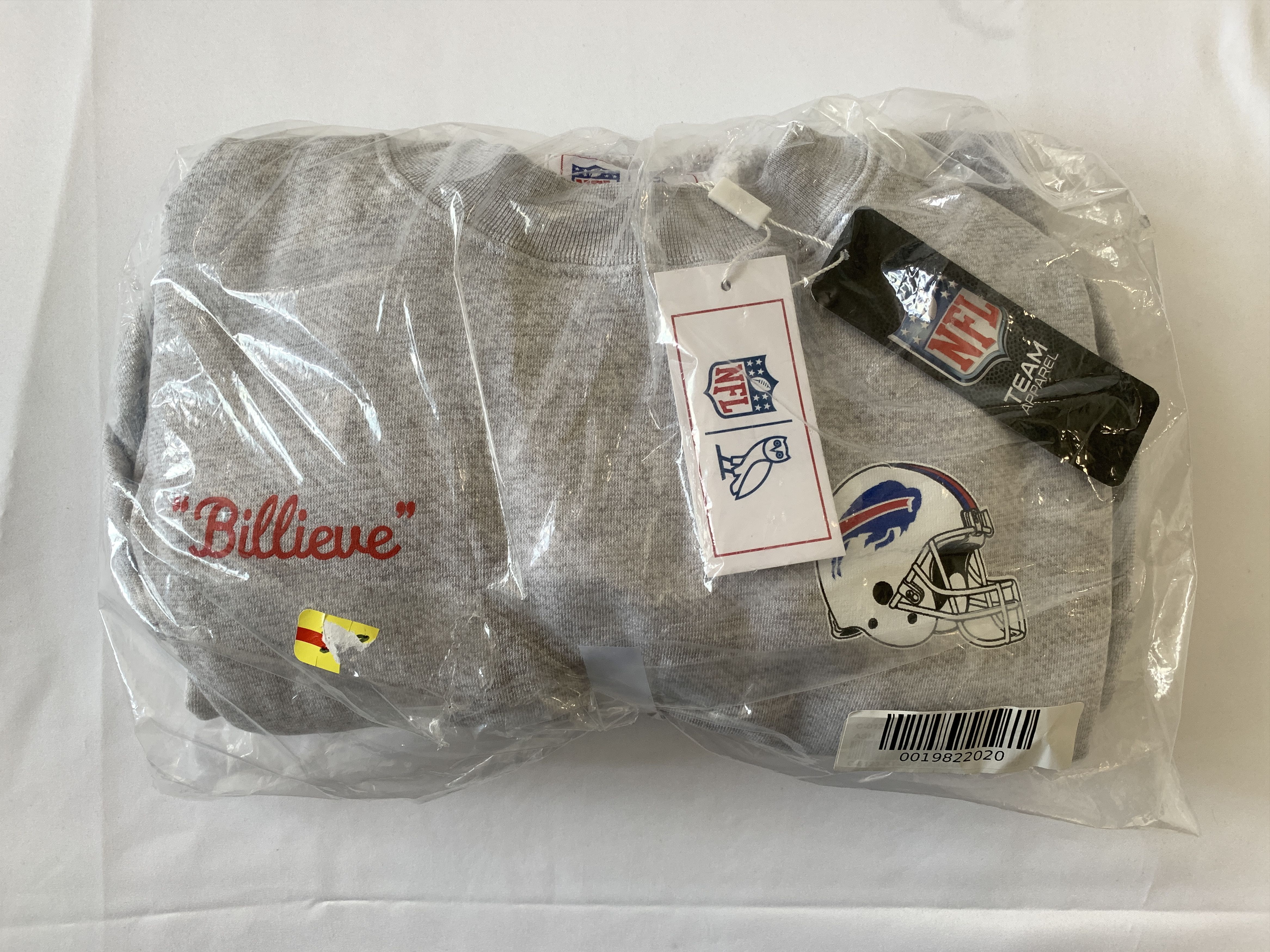 Drake *RARE* OVO x NFL Buffalo Bills Crewneck Size US M / EU 48-50 / 2 - 4 Thumbnail