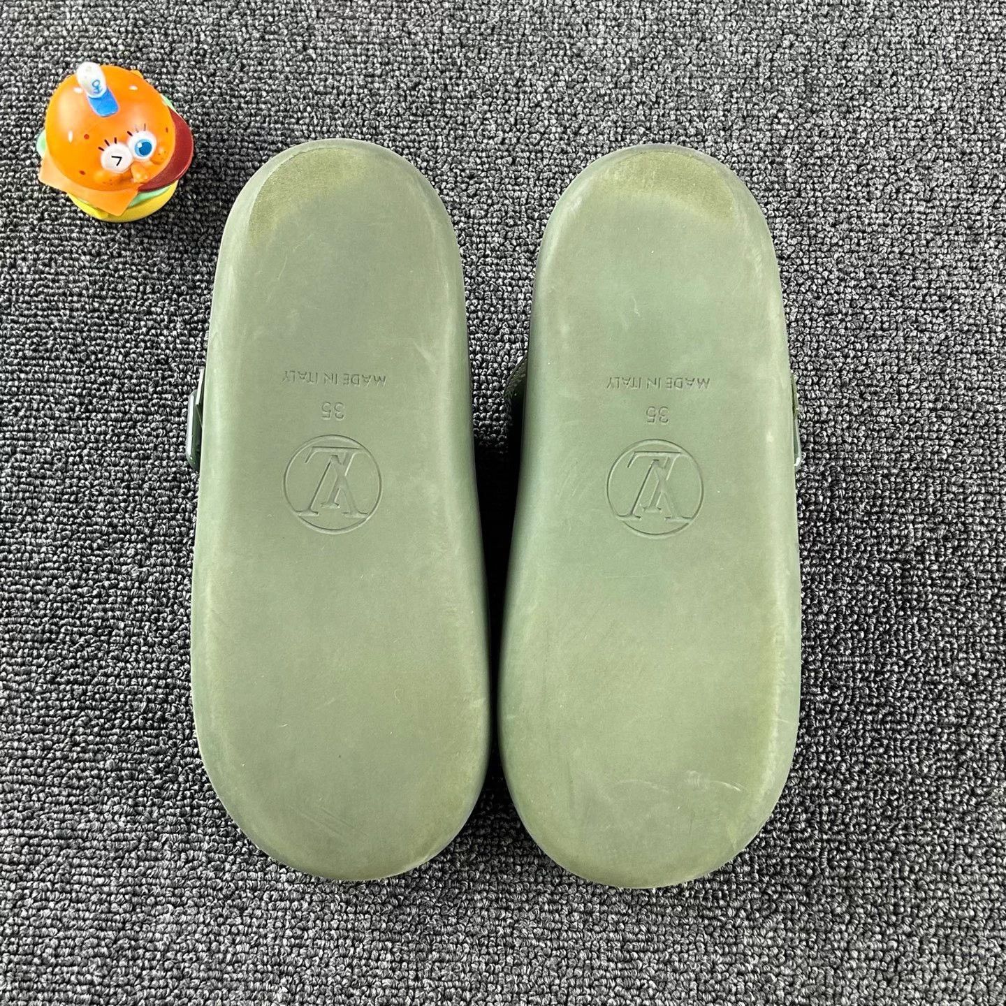 Louis Vuitton LV Green Monogram Slippers Women's 35 Size US 4 / IT 34 - 6 Thumbnail