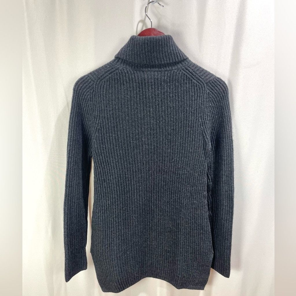 Aritzia Babaton Grey Ribbed Cashmere Merino Turtleneck Sweater XXS Size XXS / US 00 / IT 34 - 3 Thumbnail
