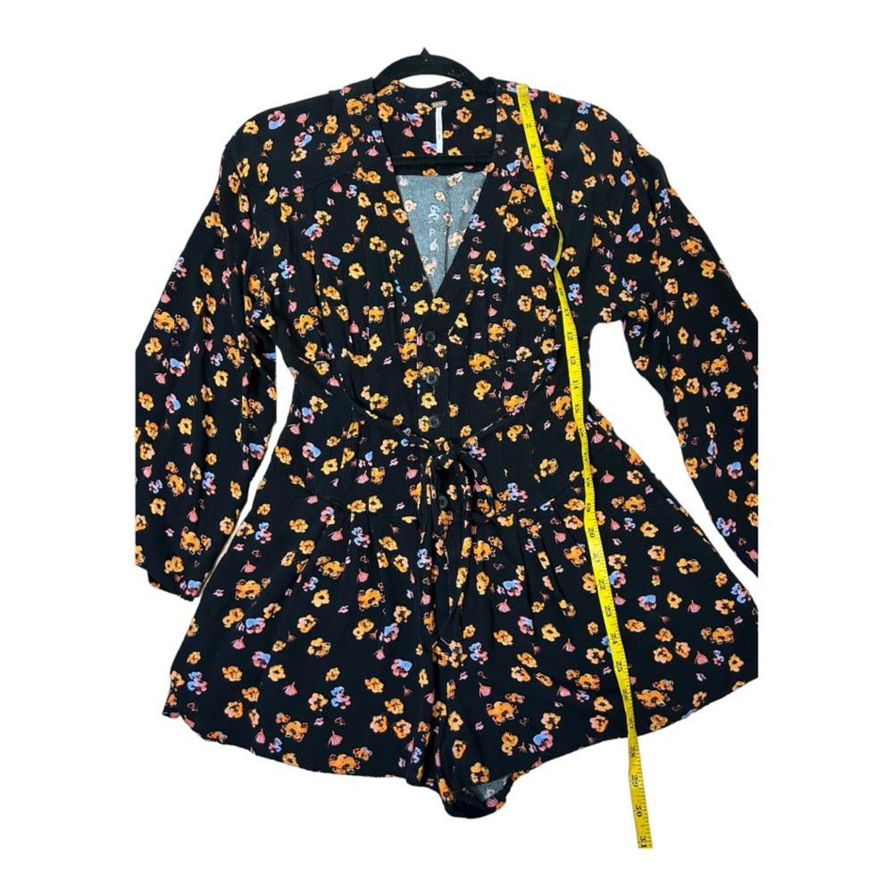 Free People Free People l L’amour Floral Printed Black Combo Romper 2 Size 26" / US 2 / IT 38 - 4 Thumbnail