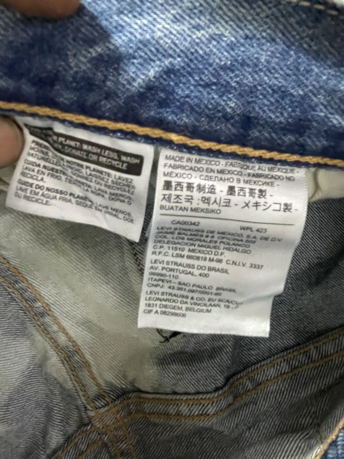 Levi's Levis 501 Distressed Bleached Jeans Size US 33 - 7 Thumbnail
