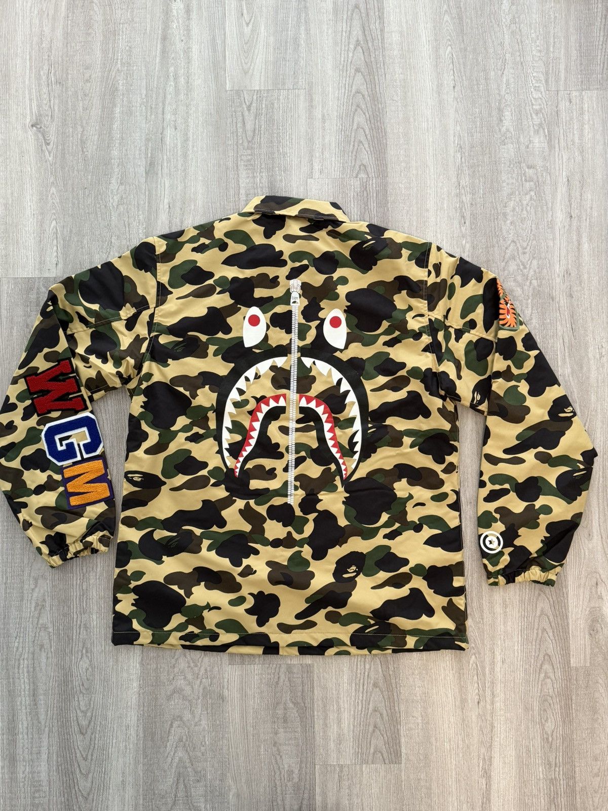 Bape A Bathing Ape 1st Camo Shark Coaches Jacket XXL BAPE OG Size US XXL / EU 58 / 5 - 11 Thumbnail