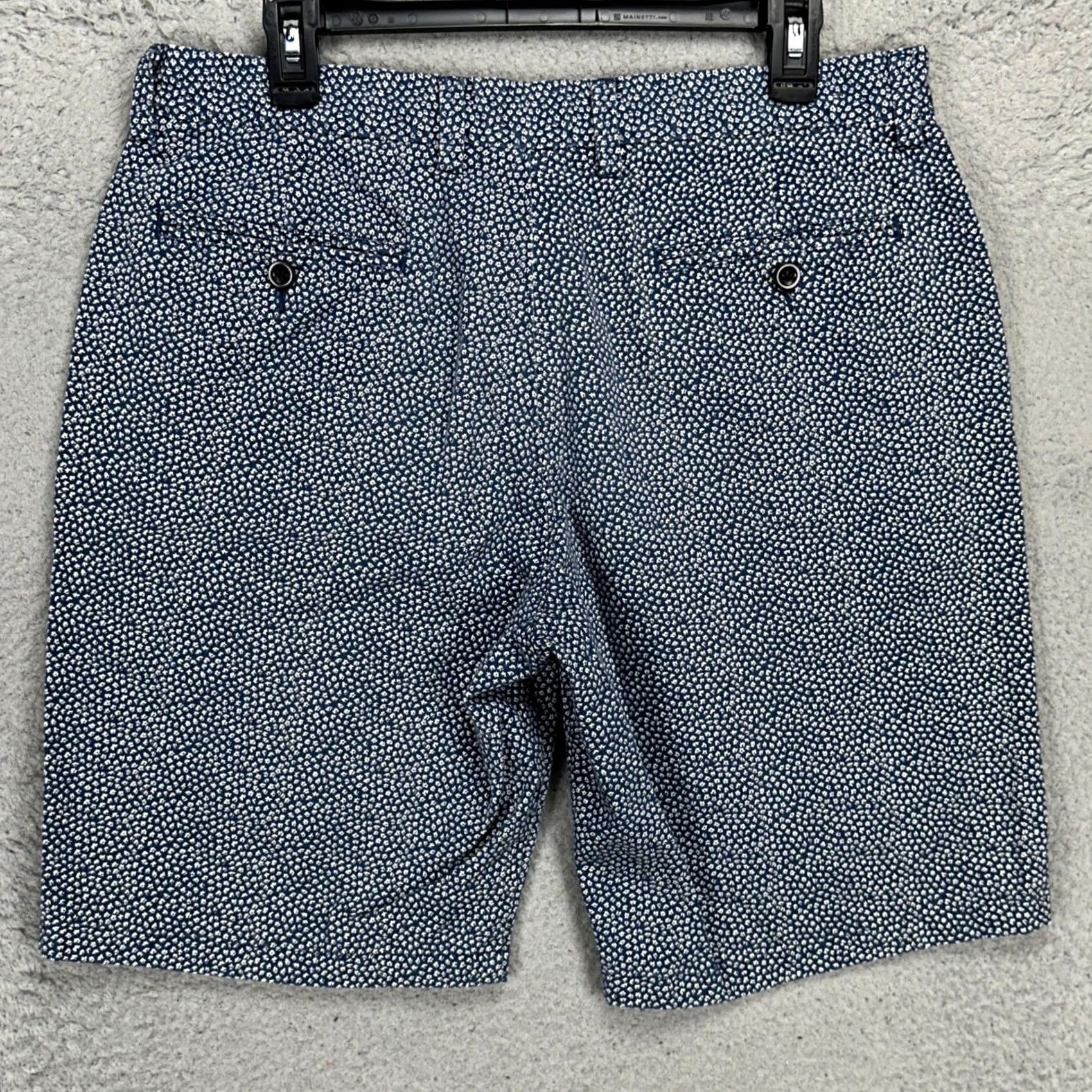 Vintage J Crew Club Mens Khakis Shorts 34X10.5 Blue Floral Casual Flat Front Pockets Men Sized 34, Inseam 10.5, Regular Fit, Cotton, Vintage No, Preppy Theme Size US 34 / EU 50 - 2 Thumbnail