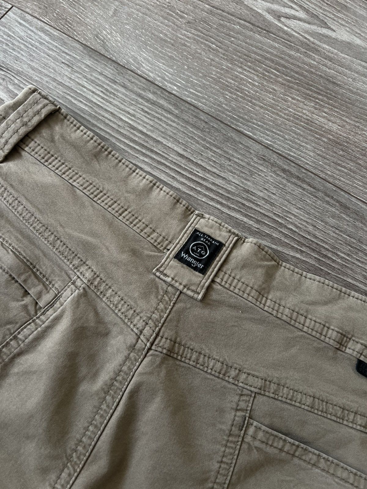 Wrangler Vintage Wrangler ATG All Terrain Gear Tactical ACG Shorts Size US 32 / EU 48 - 11 Thumbnail