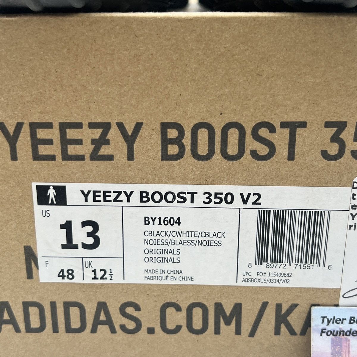 Adidas Yeezy boost 350 Oreo Size US 13 / EU 46 - 6 Thumbnail