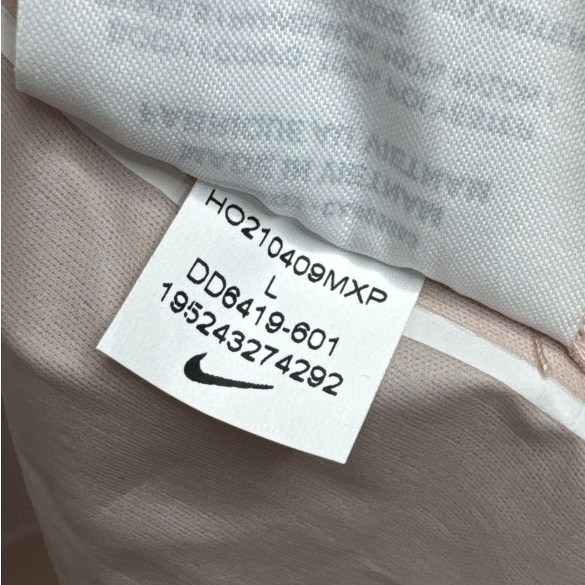 Nike Nike Women's Storm-Fit ADV Run Division Jacket (DD6419-601) Size L / US 10 / IT 46 - 11 Thumbnail