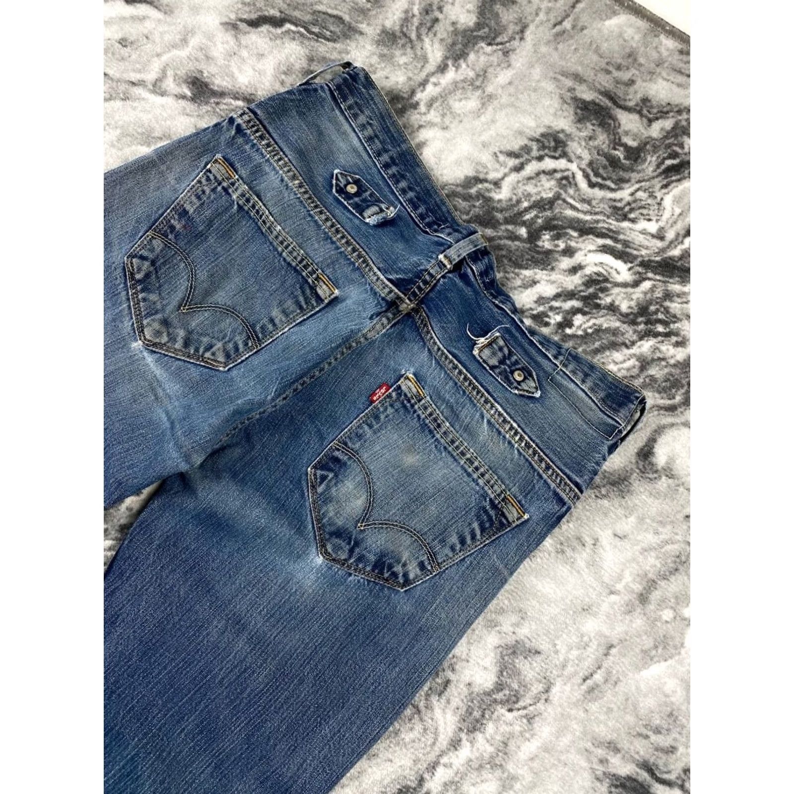 Levi's VINTAGE Levi's 503 Denim Jeans Men 32x34 Blue Straight 5-Pocket Regular Size 32 Product Line Levi's 500 Series Jeans Size US 32 / EU 48 - 4 Thumbnail