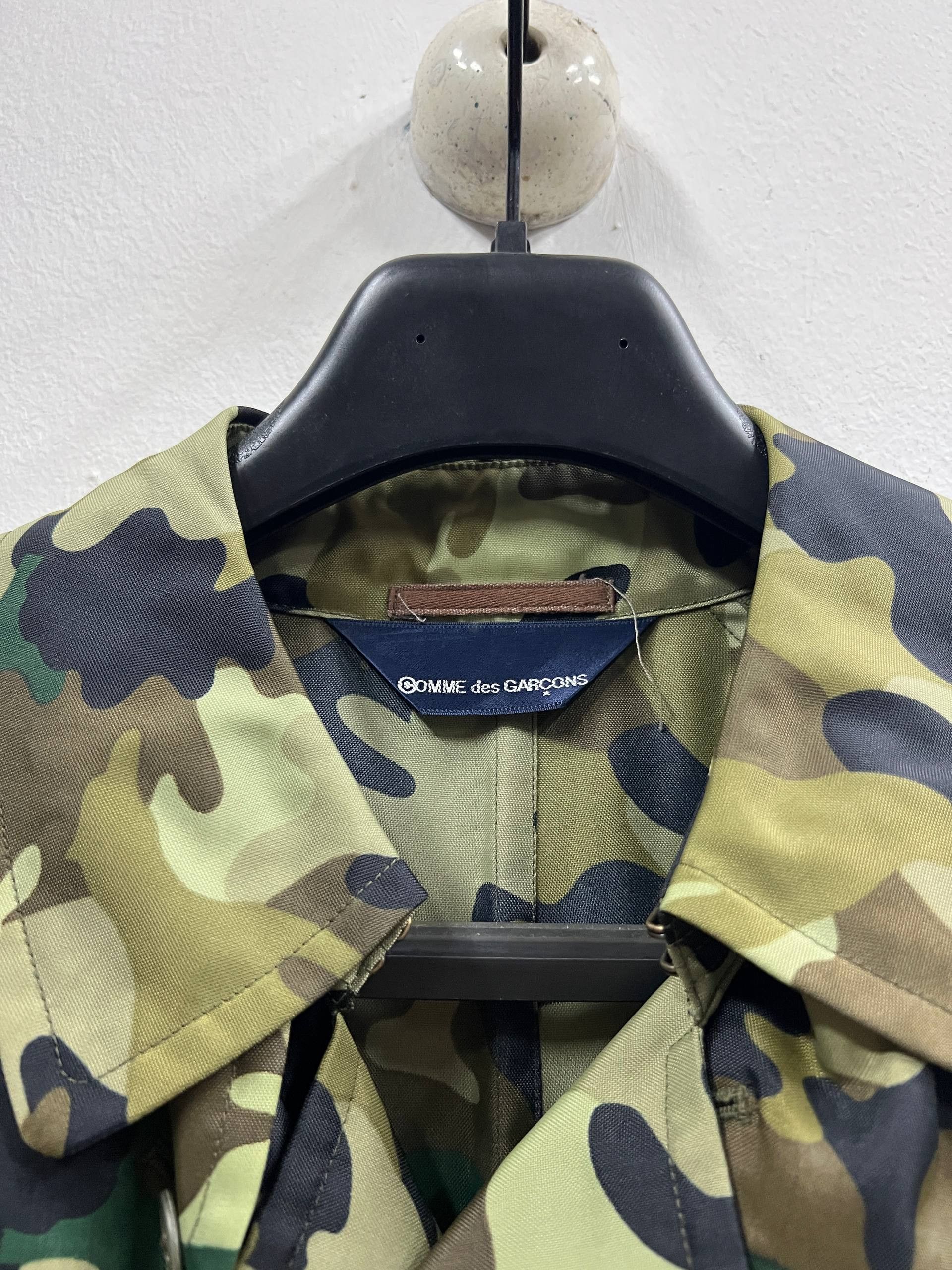 Comme des Garcons SS98 Comme Des Garcons Aoyama Exclusive Camo Trench Coat Size ONE SIZE - 3 Thumbnail