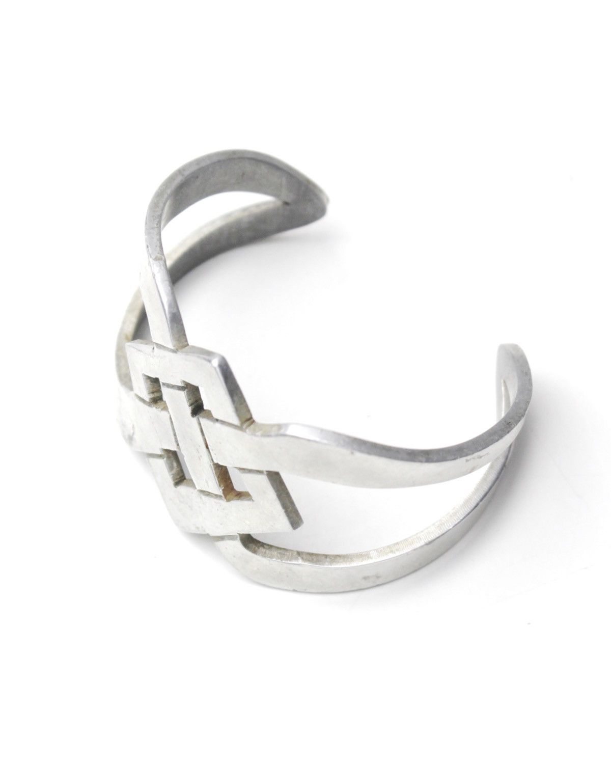 Vintage 2000S JAPANESE MADE INFINITY KNOT SILVER-TONE BRACELET Size ONE SIZE - 5 Thumbnail