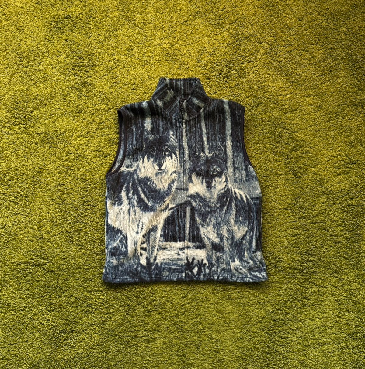 Designer × Vintage Y2K style Woolf pattern fleece vest gilet Size US XL / EU 56 / 4 - 8 Thumbnail