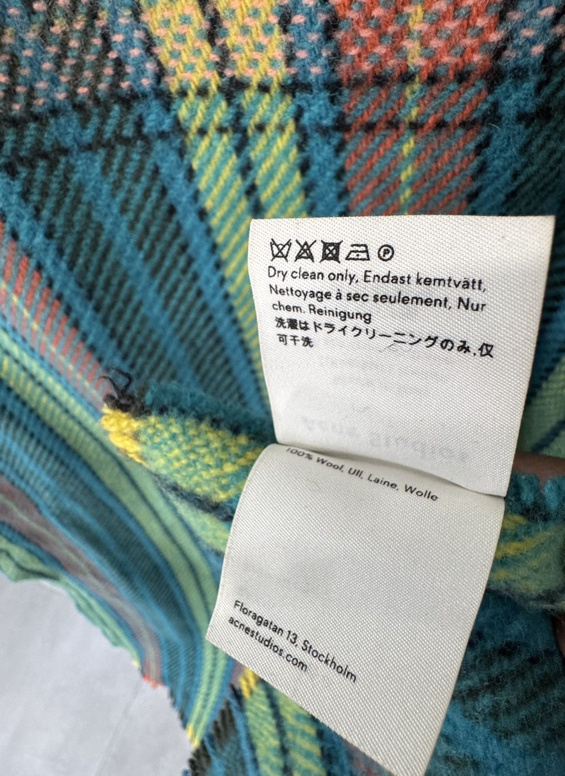 Acne Studios Acne Studios Wool Oversized Ombré Plaid Scarf Size ONE SIZE - 5 Thumbnail