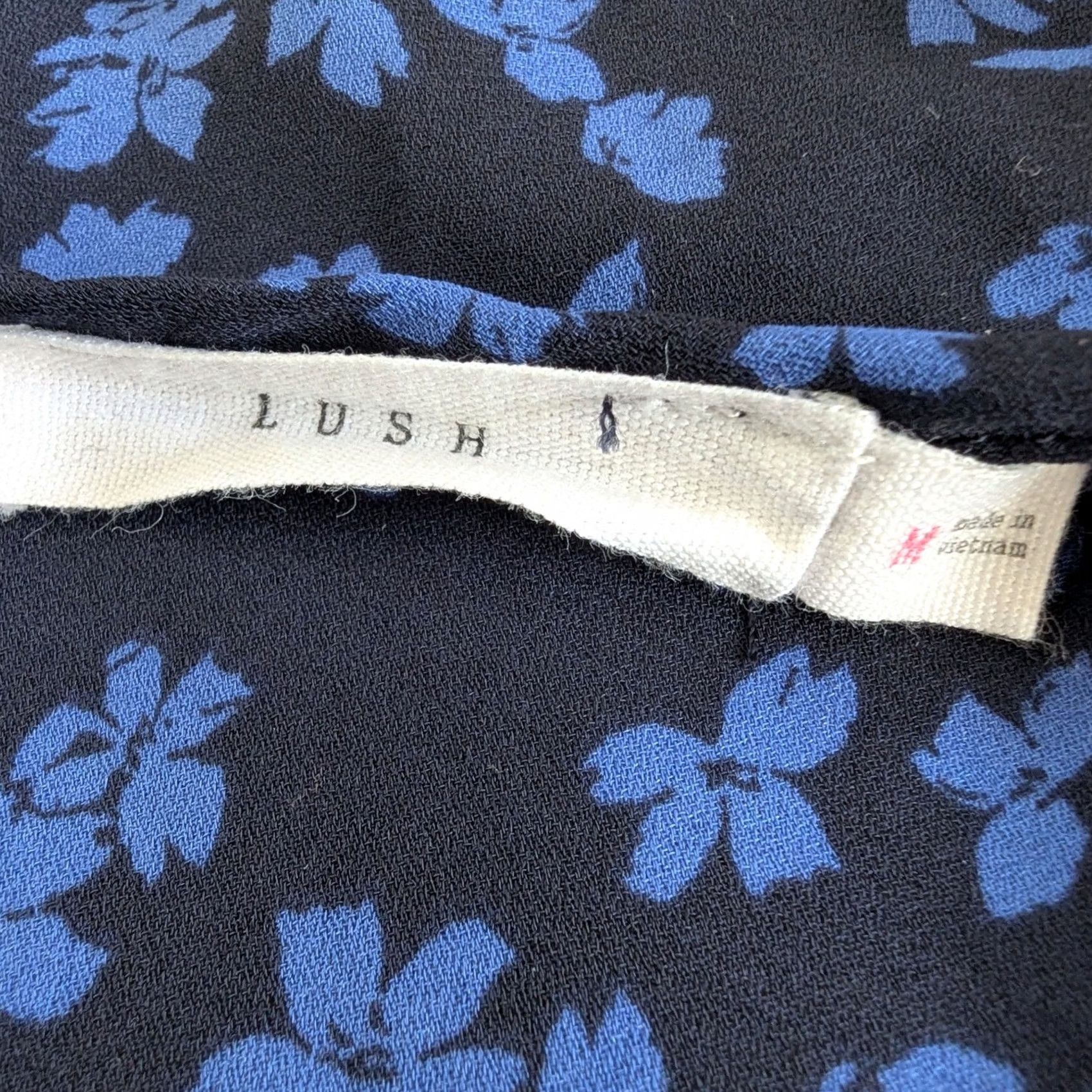 Vintage Lush Blouse Navy Blue Floral Print Tie Back Puff Sleeve Short Sleeve Womens M Size M / US 6-8 / IT 42-44 - 5 Thumbnail