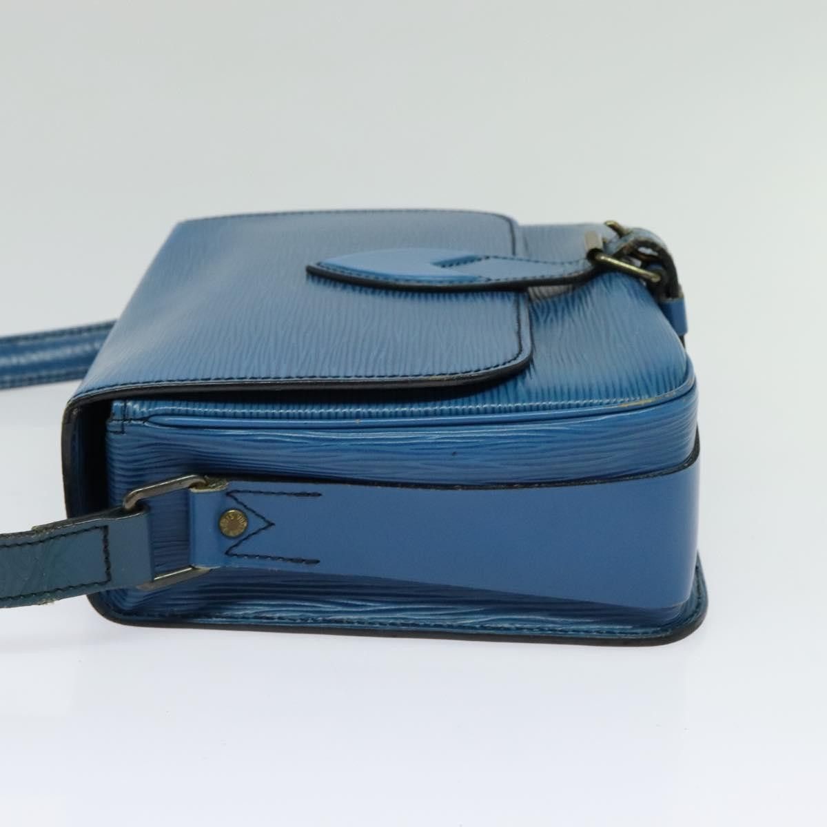 Louis Vuitton LOUIS VUITTON Epi Cartouchiere MM Shoulder Bag Blue M52245 Size ONE SIZE - 4 Thumbnail