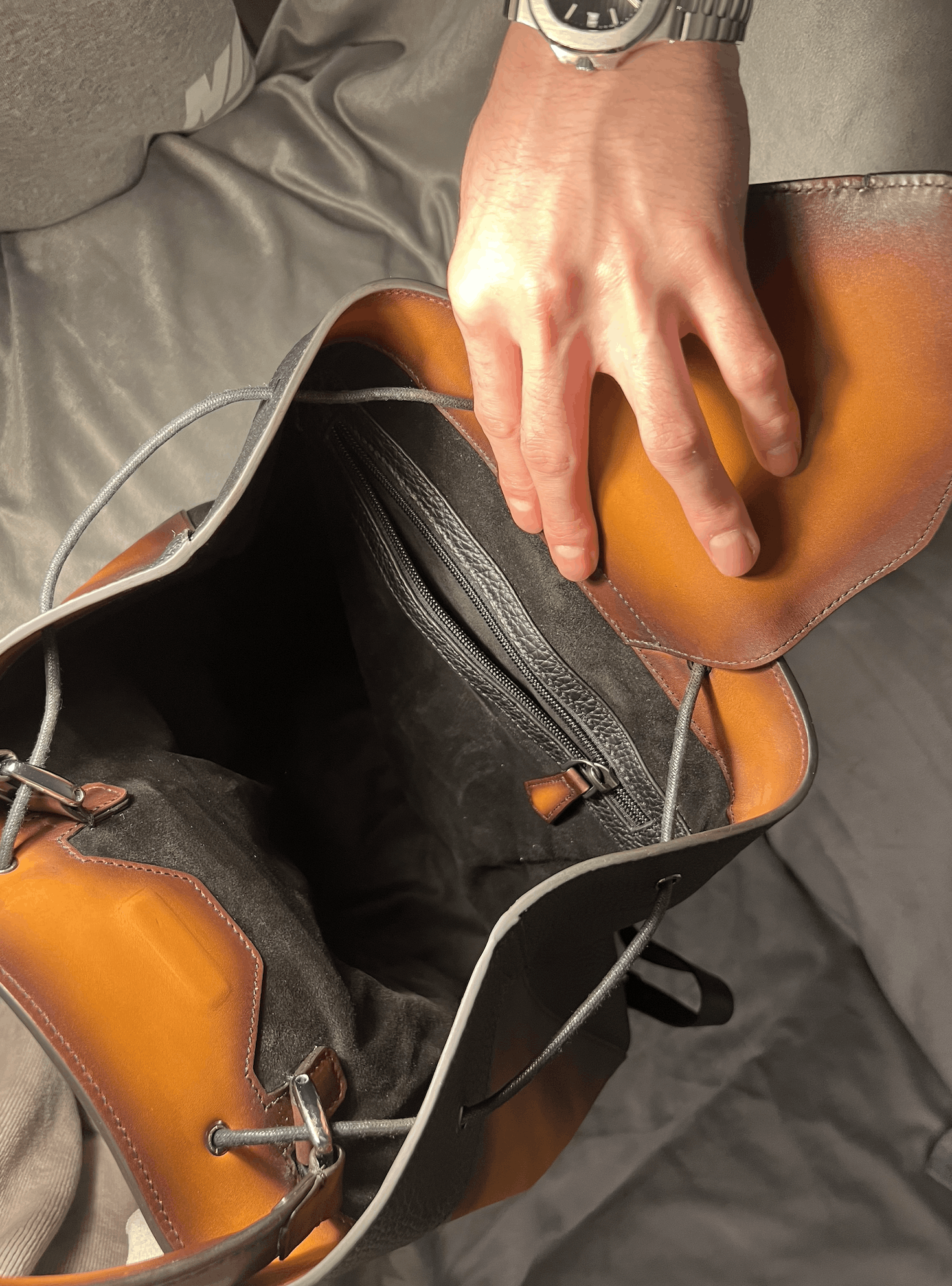 Berluti 100% Authentic Mens Berluti Horizon Brown Leather Backpack Size ONE SIZE - 8 Thumbnail