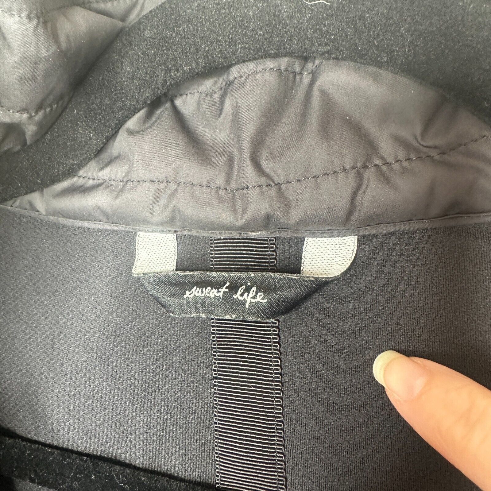 Lululemon Lululemon Sweet Life Black & Gray Stripe Biker Jacket 4 Size S / US 4 / IT 40 - 7 Thumbnail