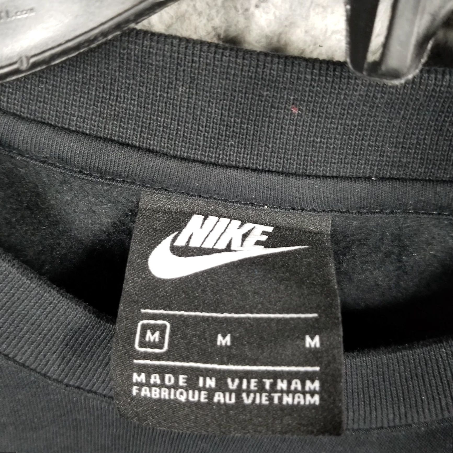 Nike Nike Sweatshirt Mens Medium Black Sportswear Club Fleece Crewneck Small Swoosh Size US M / EU 48-50 / 2 - 3 Thumbnail