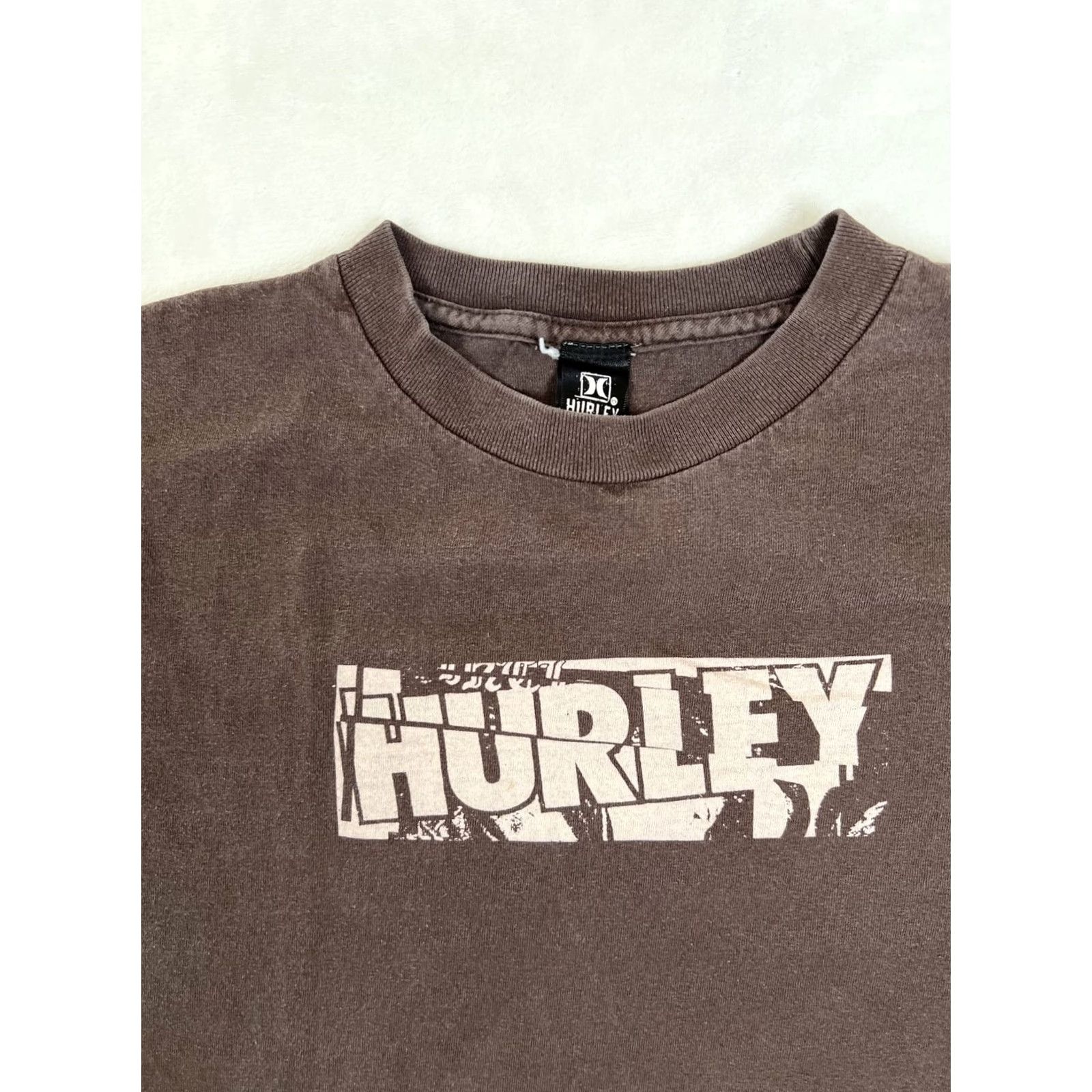 Hurley VINTAGE Hurley T-Shirt Brown 80s/90s Gothic Grunge Logo Crew Neck Short Sleeve Mens XL Size US XL / EU 56 / 4 - 2 Thumbnail
