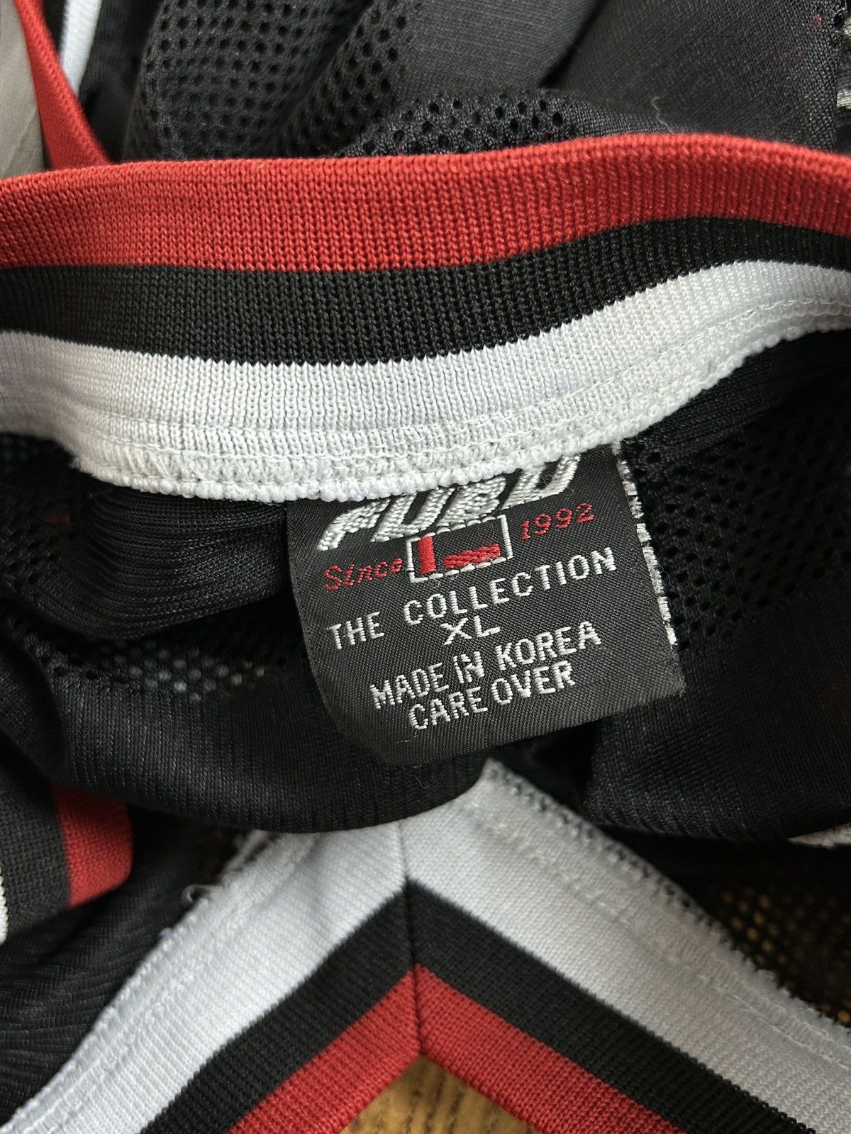 Fubu Vintage Fubu 05 Collection Sleeveless Tank Top Jersey Rap XL Size US XL / EU 56 / 4 - 7 Thumbnail